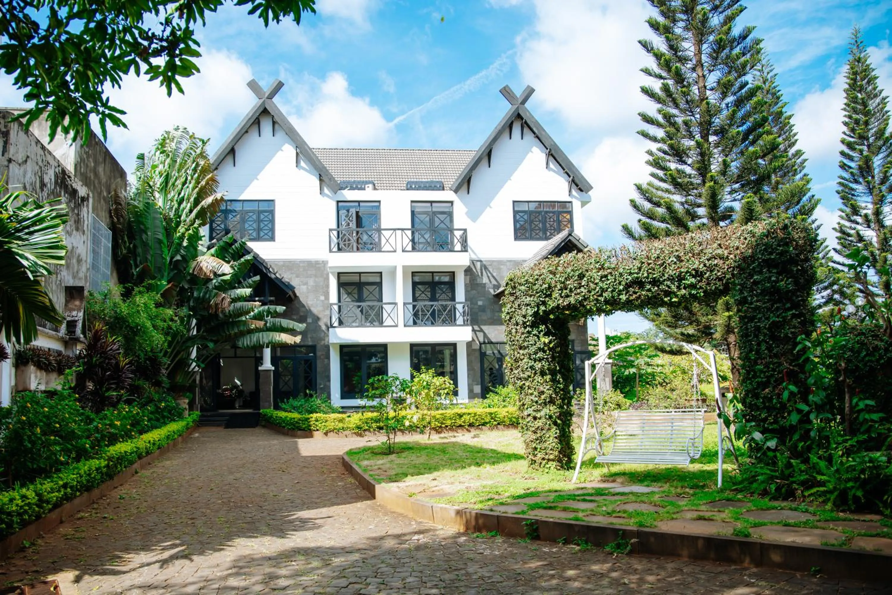 Natural landscape in Trung Nguyên Coffee Resort