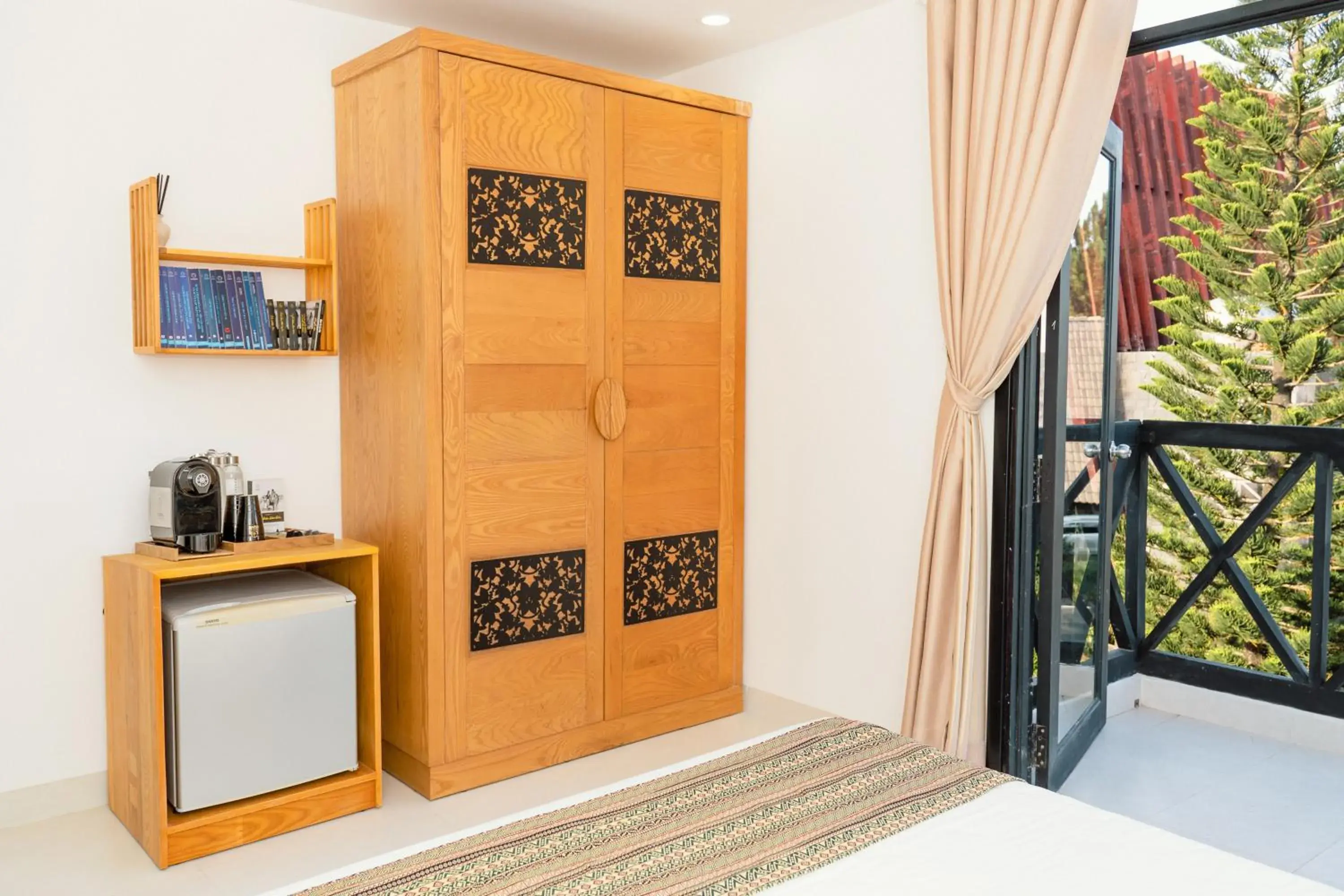 Superior Double Room in Trung Nguyên Coffee Resort Superior Double Room in Trung Nguyên Coffee Resort