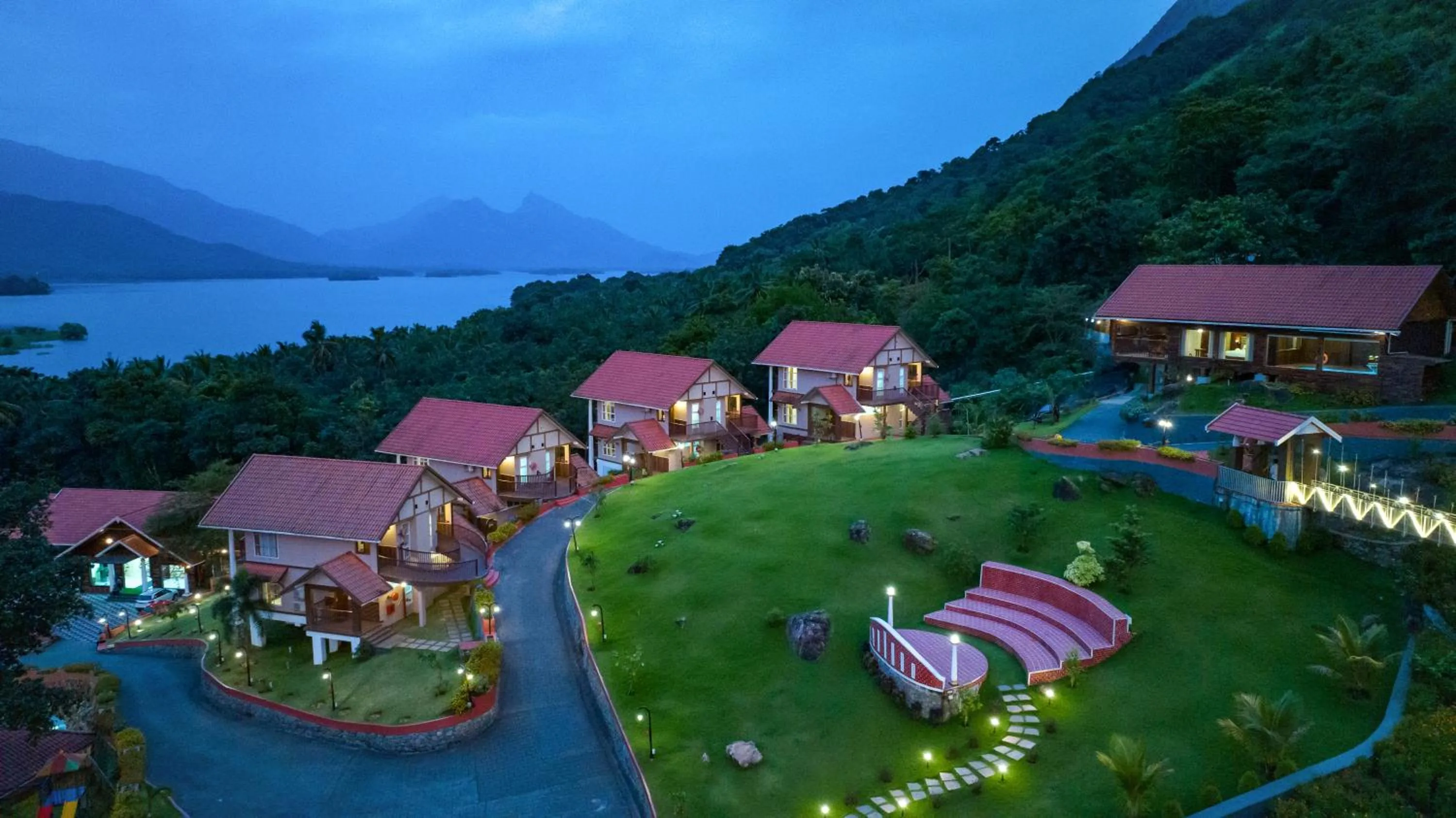 Property building in Au Revoir Wellness Resort, Malampuzha