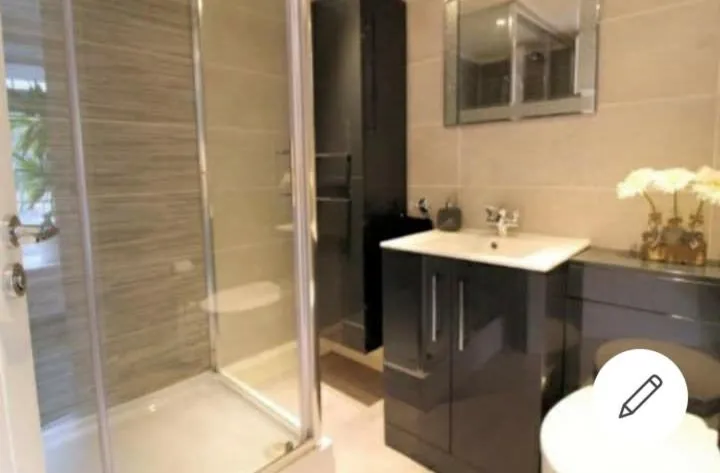 THE BOTHY SUITE BY TEMPLE WOOD