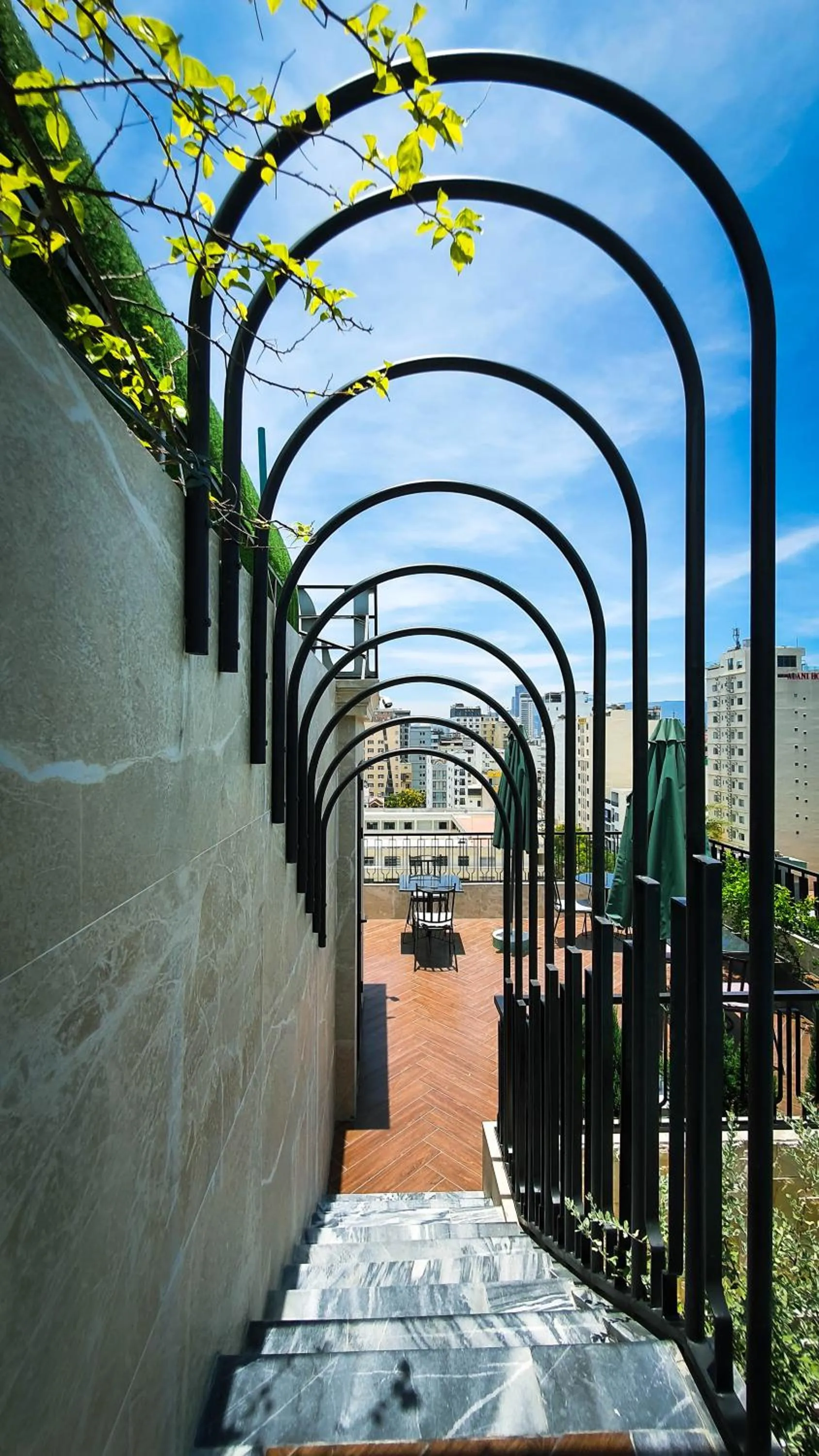 Balcony/Terrace in Louis Mo Apartment