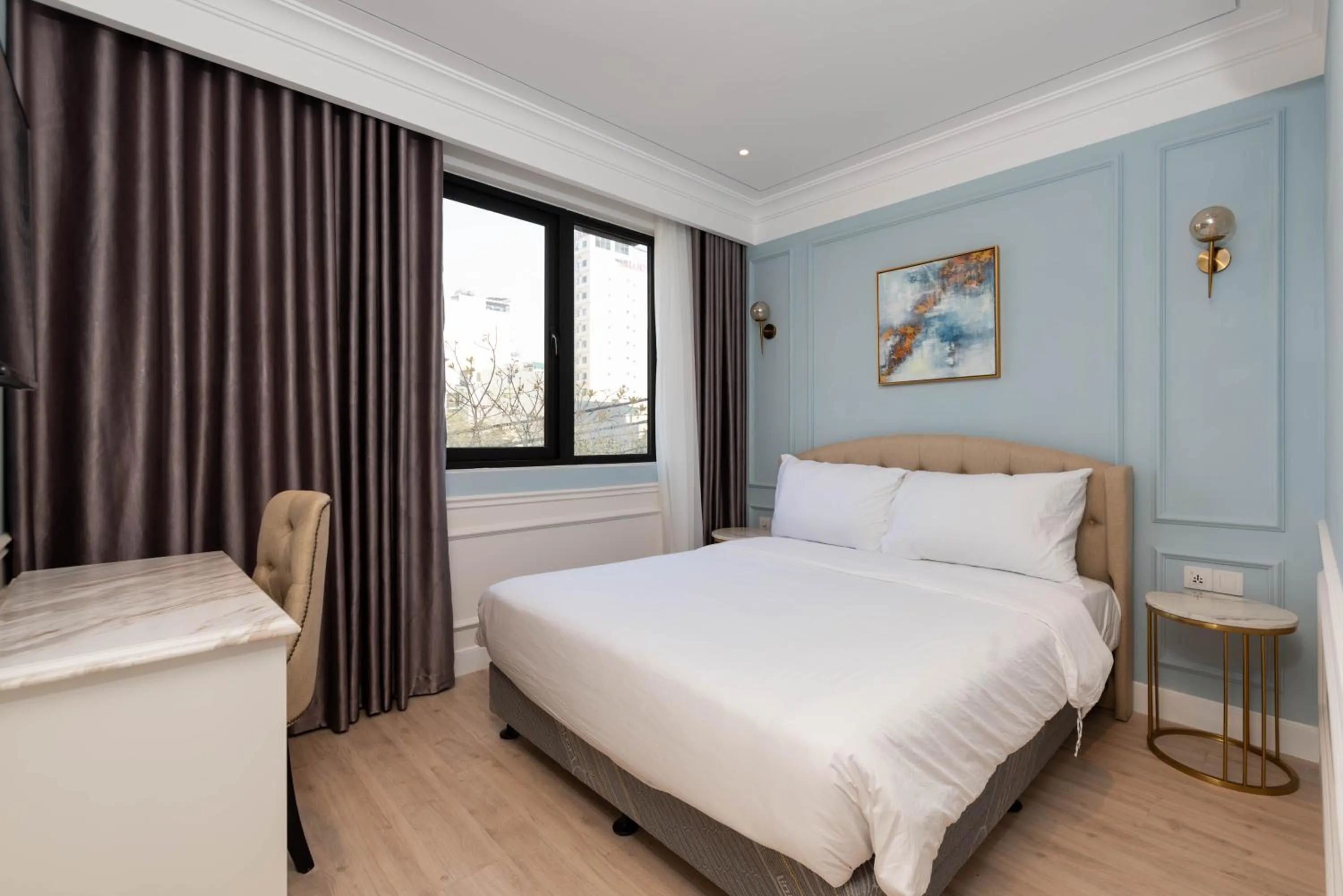 Bed in Louis Mo Apartment