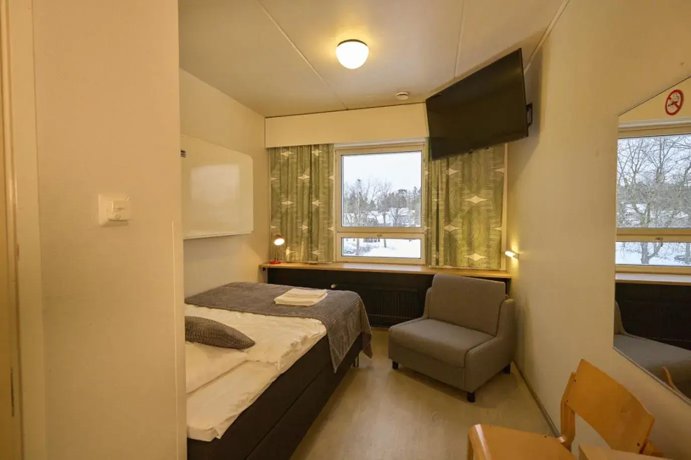 Twin Room in Hotel Tikkurila Twin Room in Hotel Tikkurila