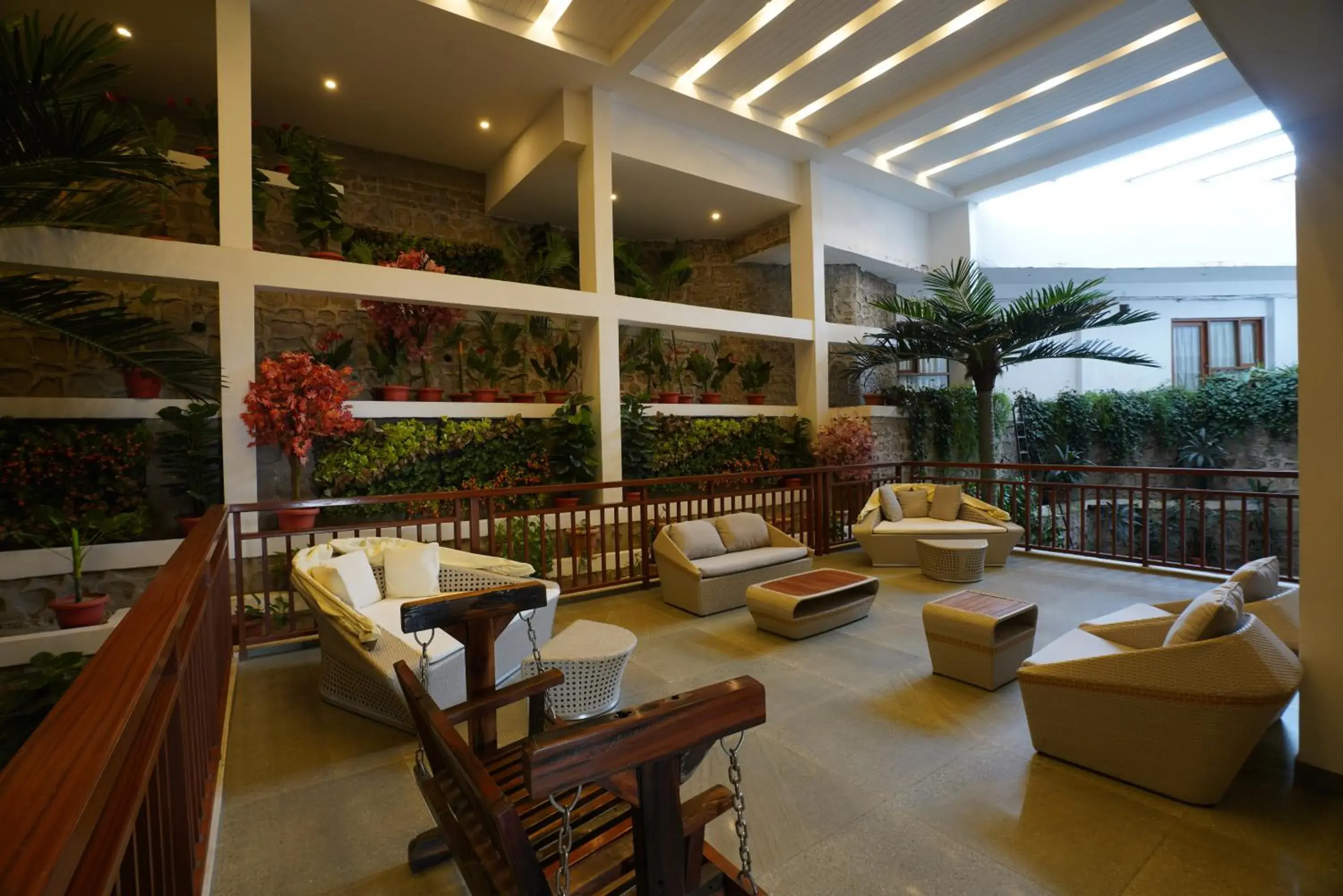 Property building in Timber Trail Heights & Terraces-Cable Car Escape Property building in Timber Trail Heights & Terraces-Cable Car Escape