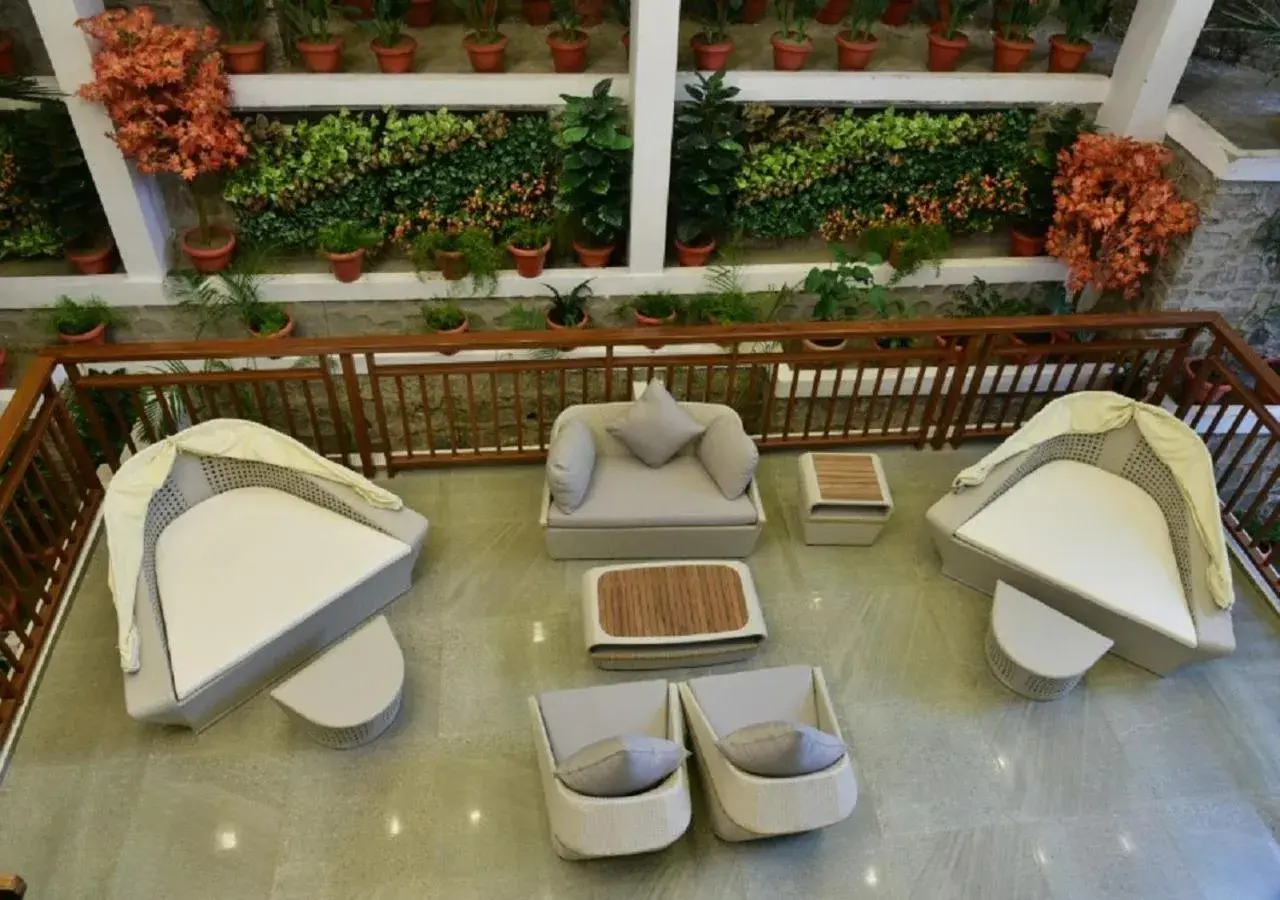 Property building in Timber Trail Heights & Terraces-Cable Car Escape Property building in Timber Trail Heights & Terraces-Cable Car Escape