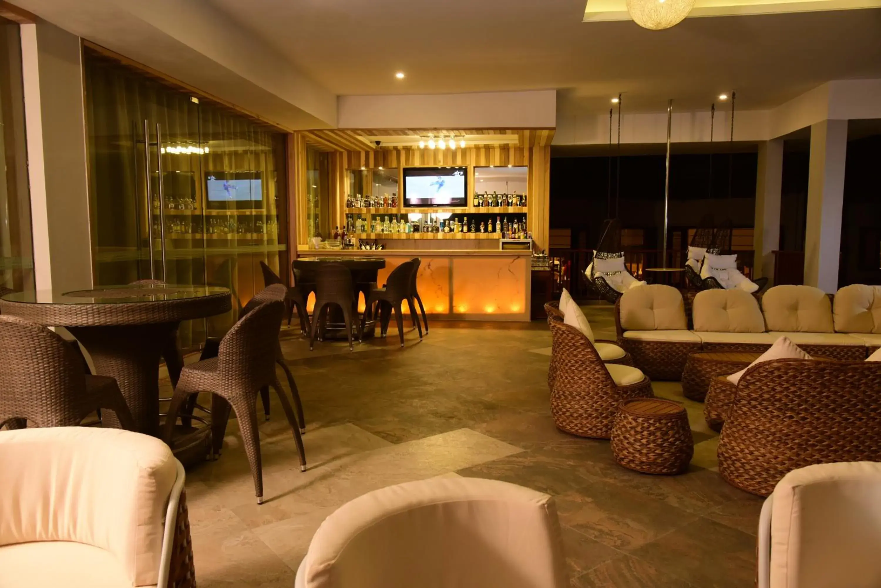 Restaurant/places to eat in Timber Trail Heights & Terraces-Cable Car Escape Restaurant/places to eat in Timber Trail Heights & Terraces-Cable Car Escape