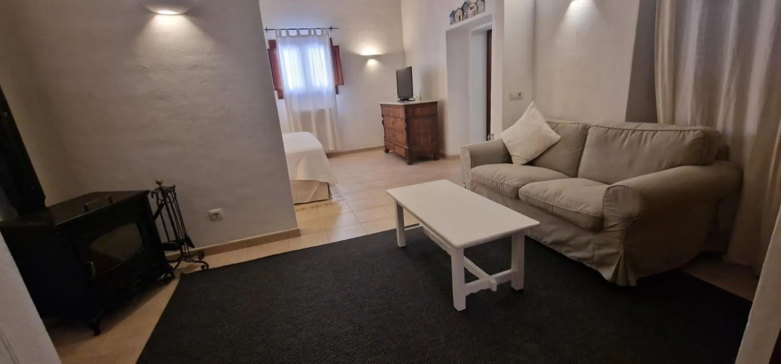 Photo of the whole room in PETIT HOTEL ALGAIDA