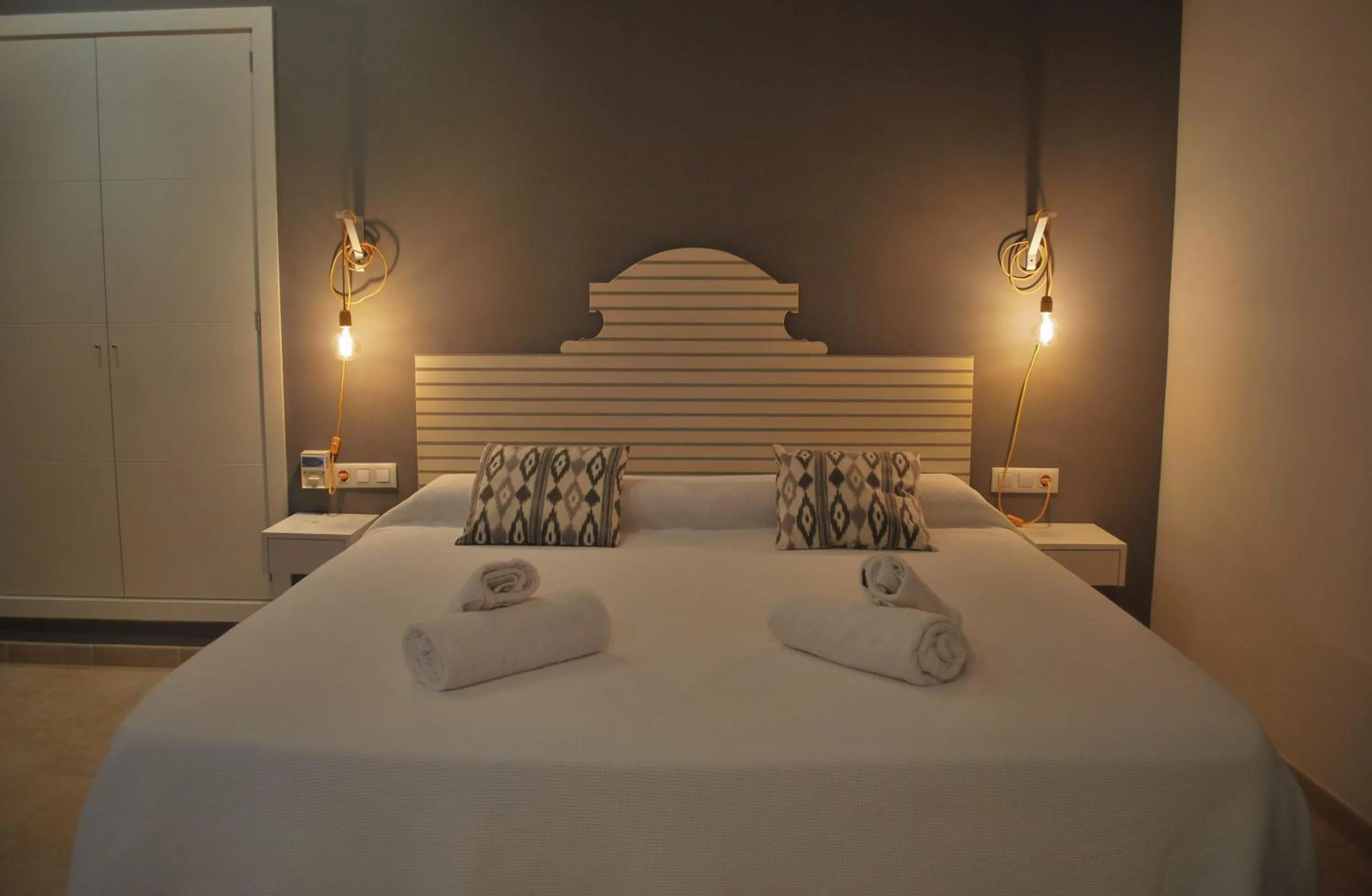 Bedroom, Bed in PETIT HOTEL ALGAIDA
