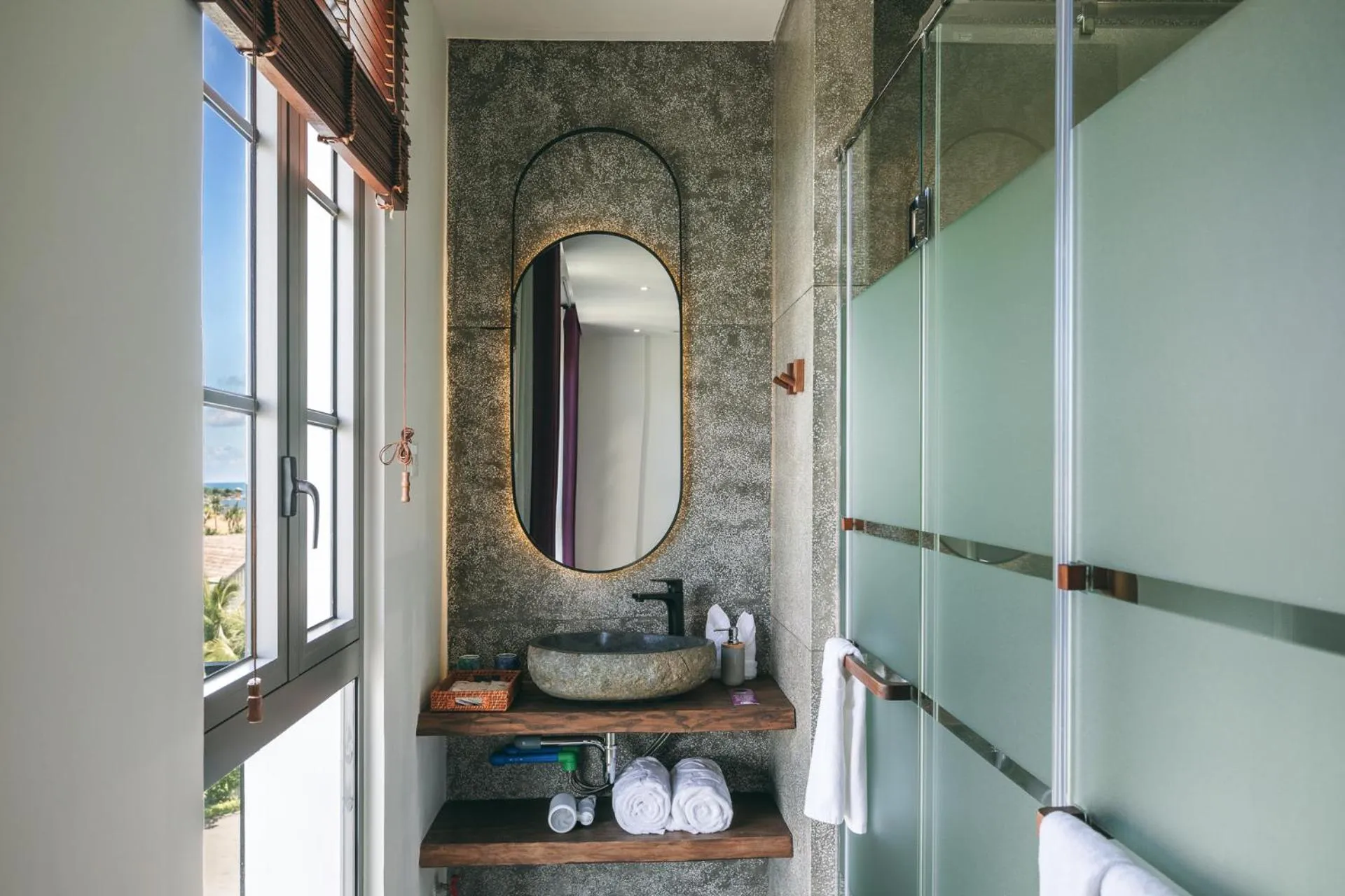 Bathroom in JM Boutique Hotel