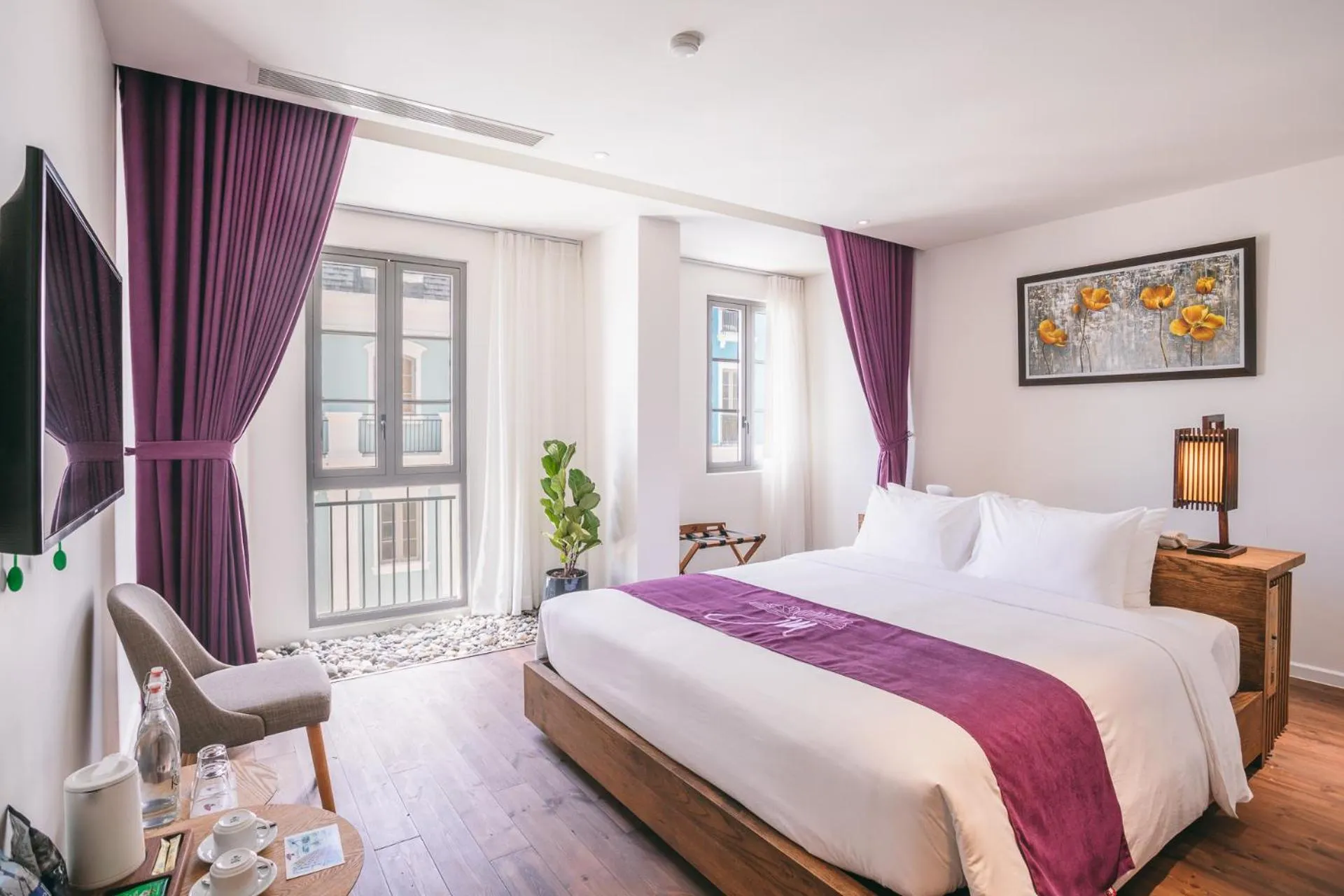 Bed in JM Boutique Hotel