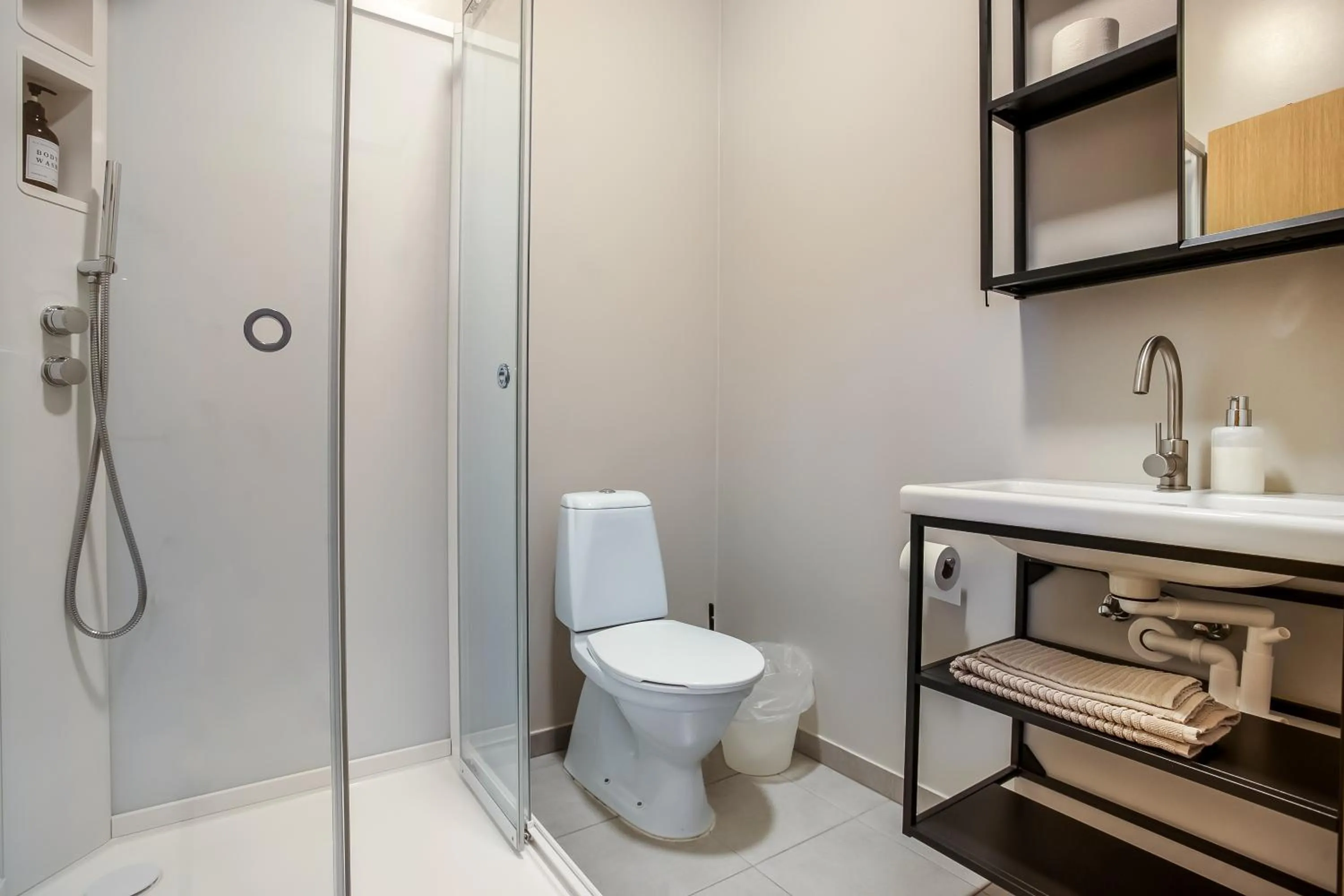 Stöð Guesthouse and apartments