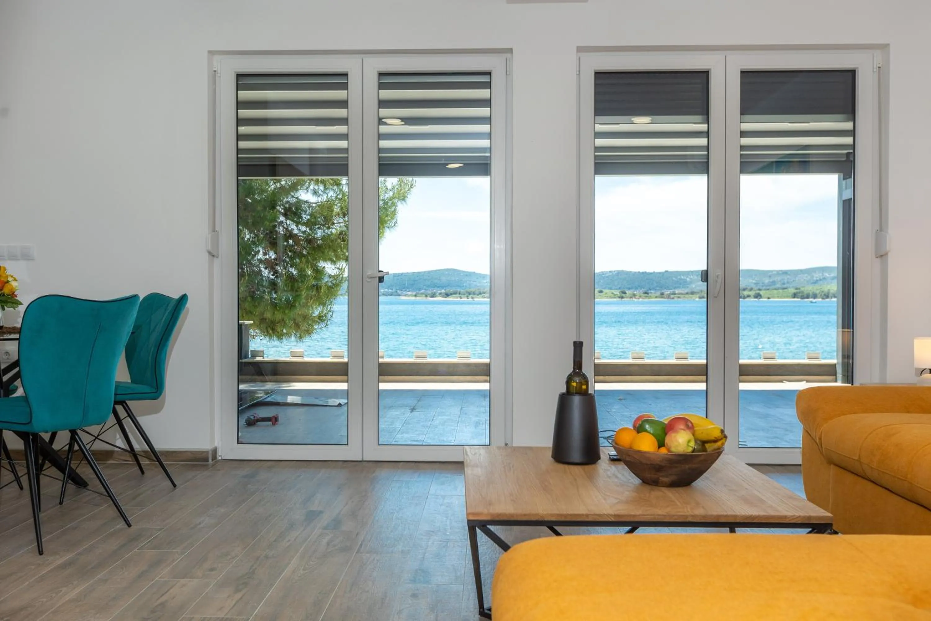 Sea view in Apartments Maris