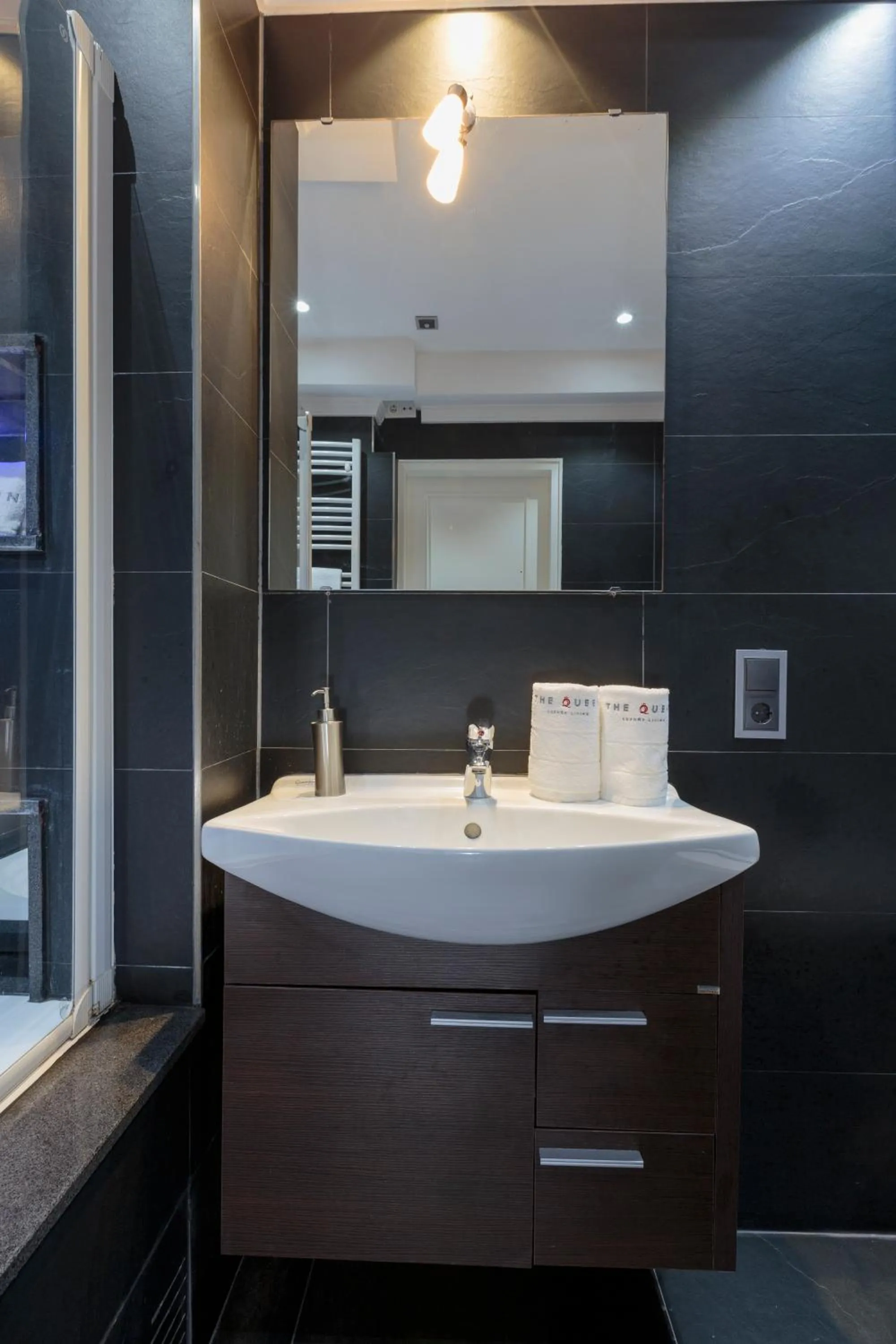 Bathroom in The Queen Luxury Apartments - Villa Giada