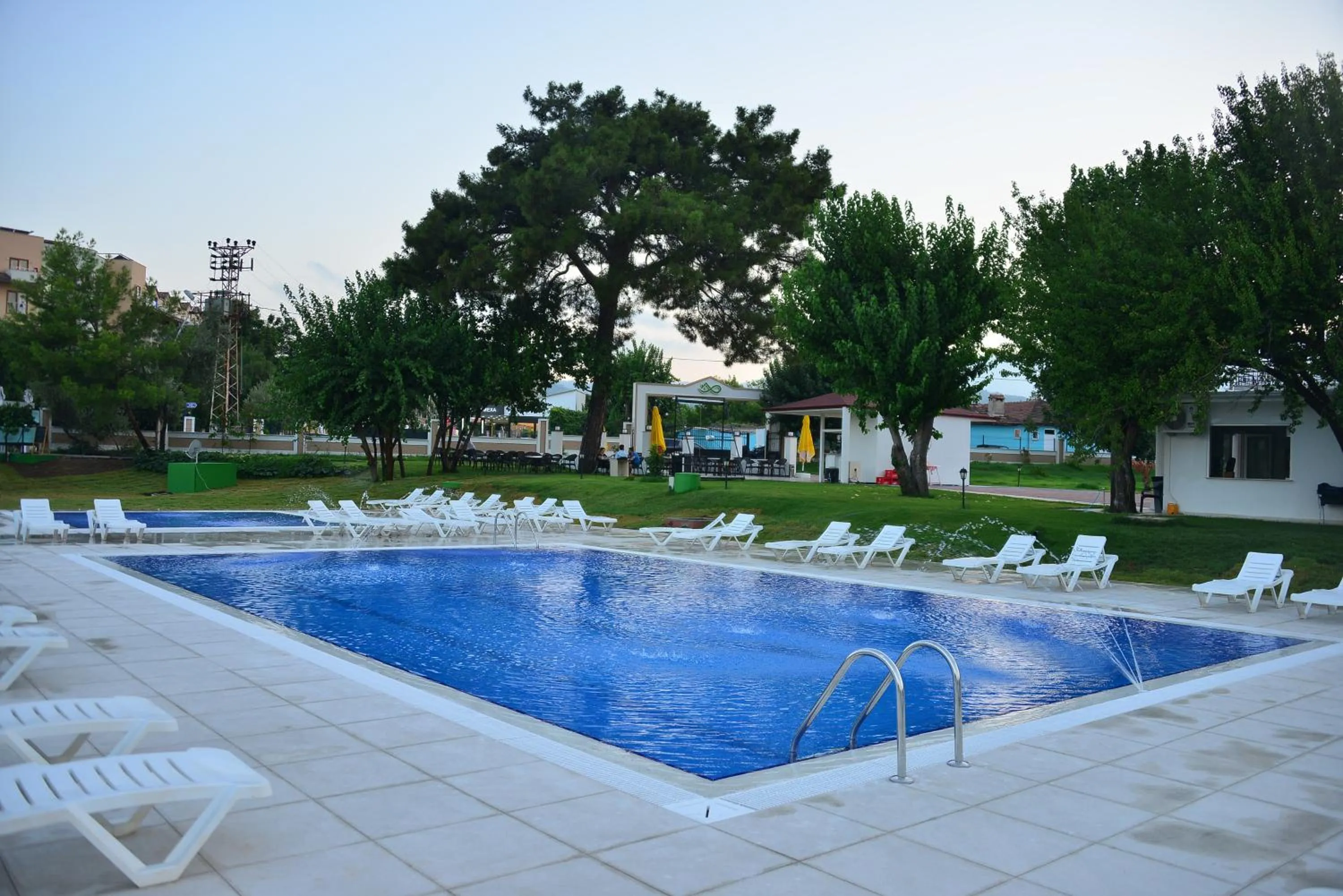 Swimming pool in Dream Town Hotel&Restaurant