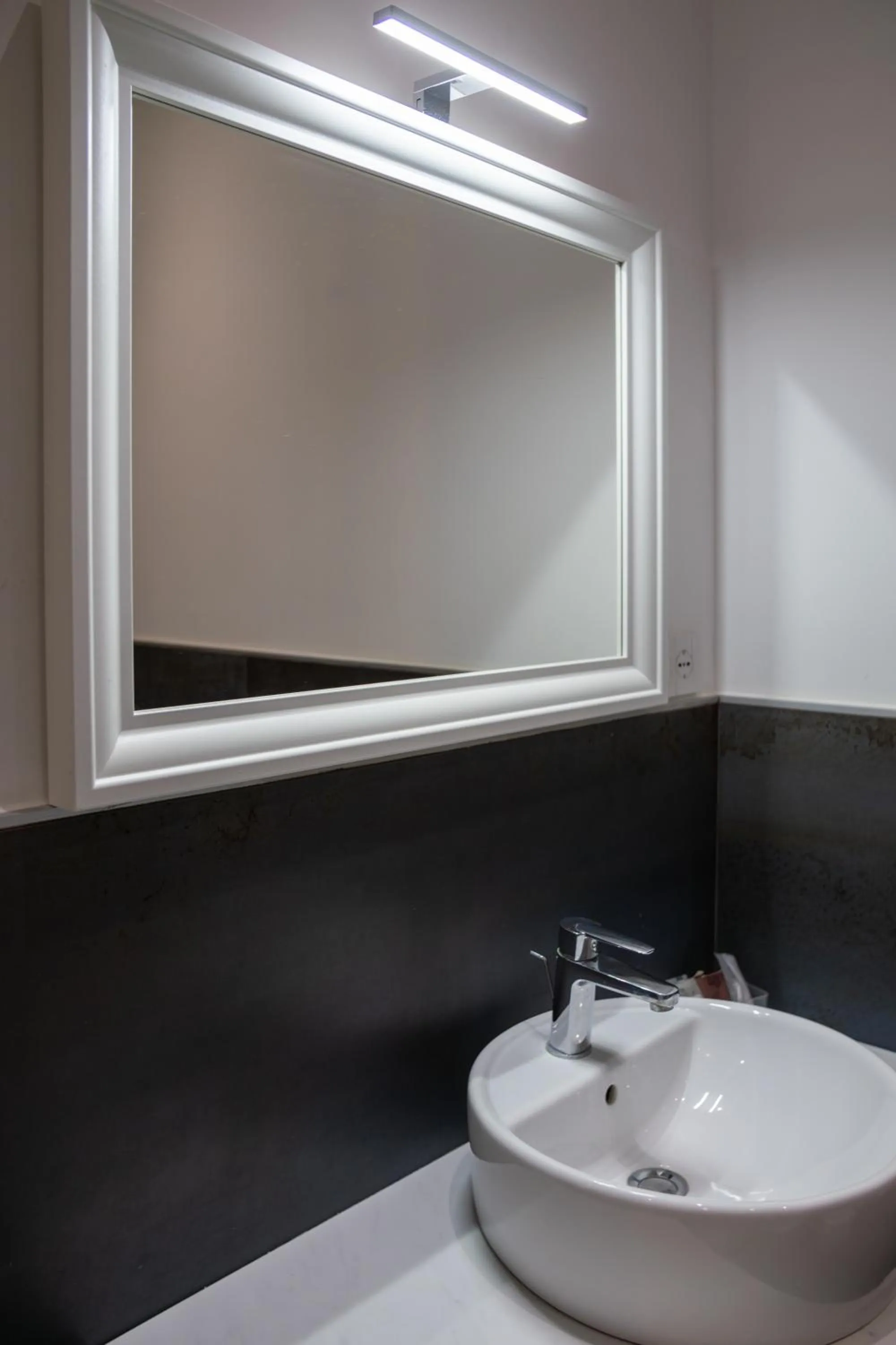 Bathroom in Palazzo Cappuccini Art Relais