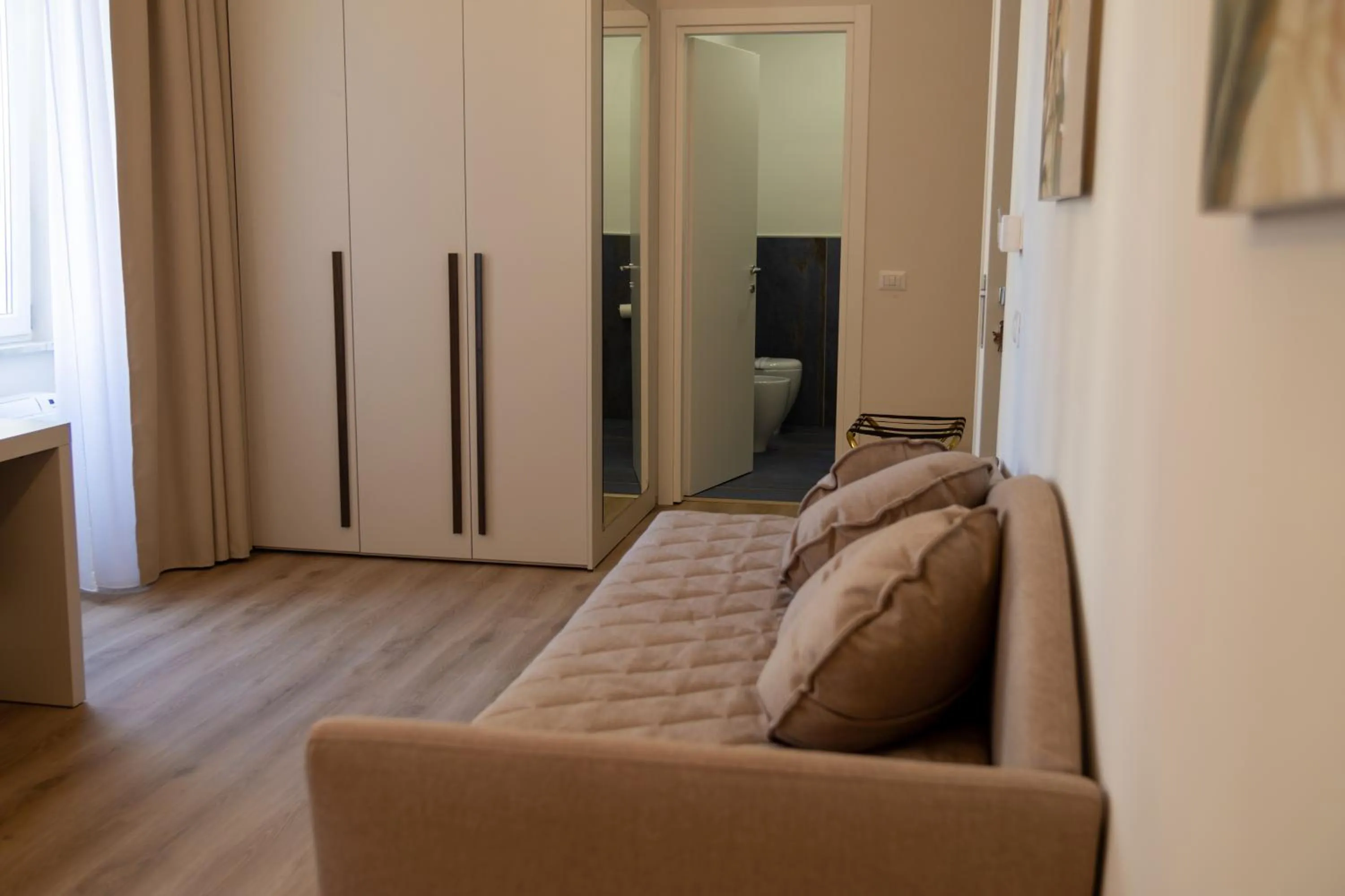 Seating area in Palazzo Cappuccini Art Relais