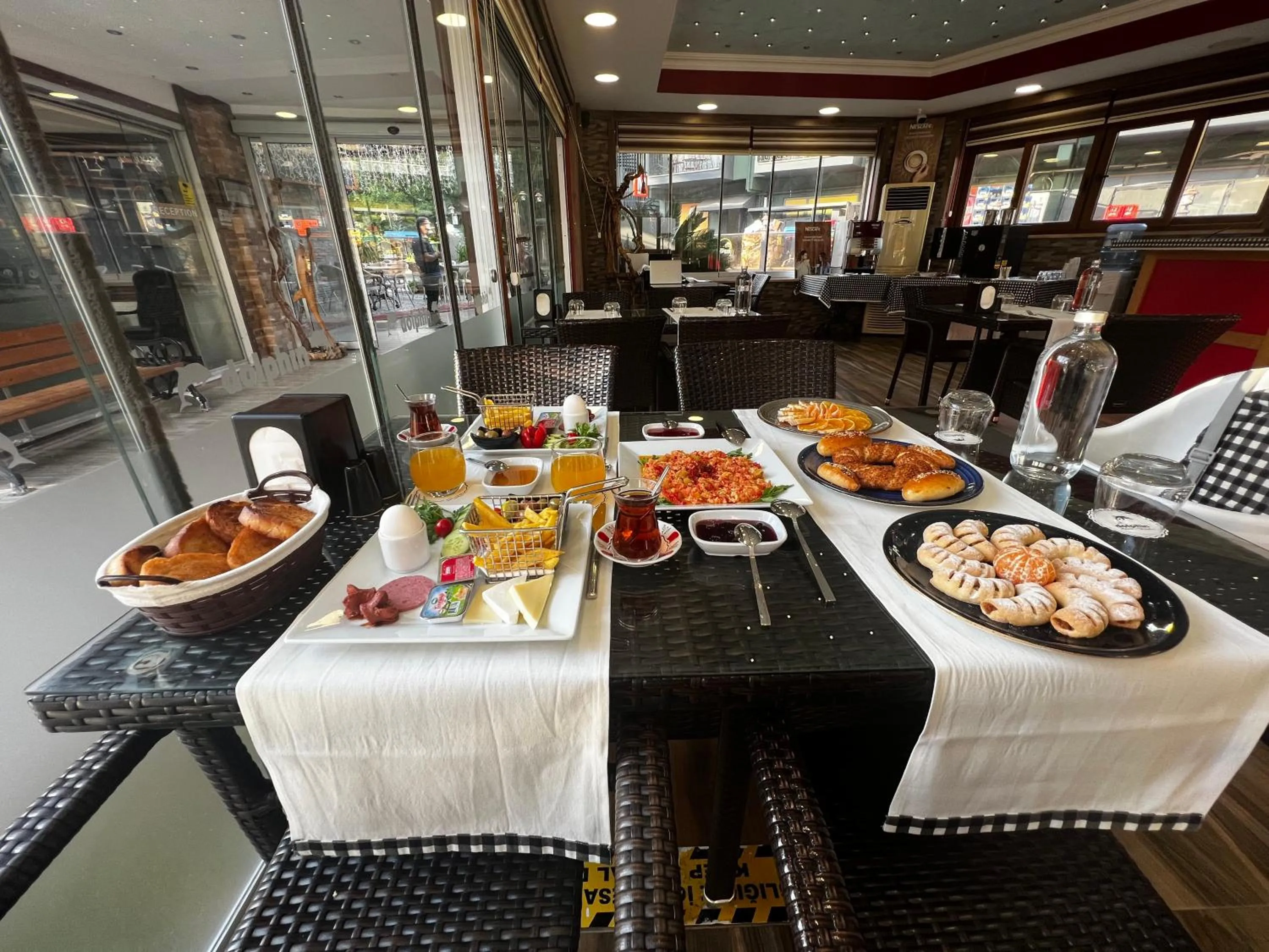 Breakfast in Dolphin Park Hotel