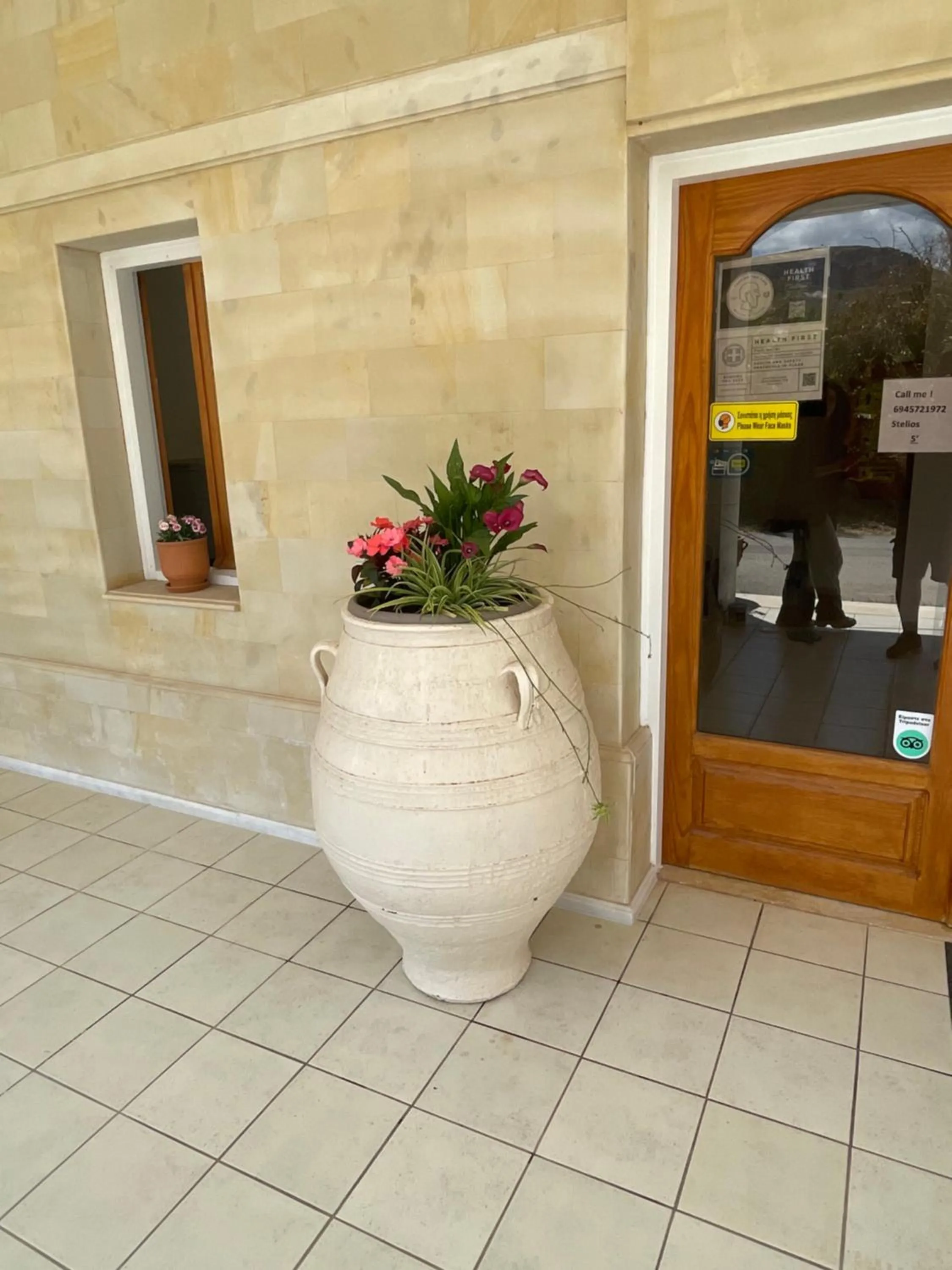 Lobby or reception in Coralli Beach Hotel