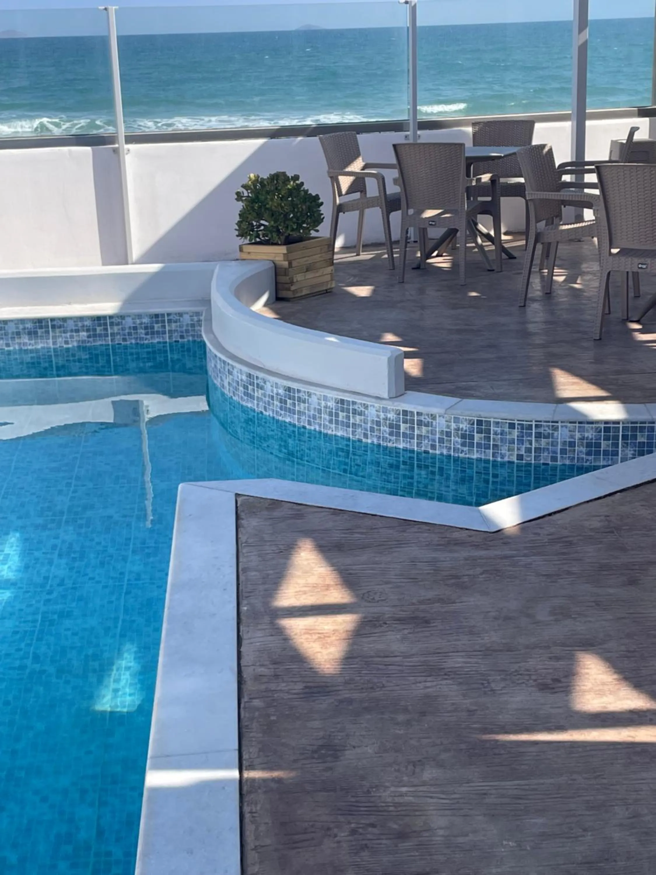 Swimming pool in Coralli Beach Hotel