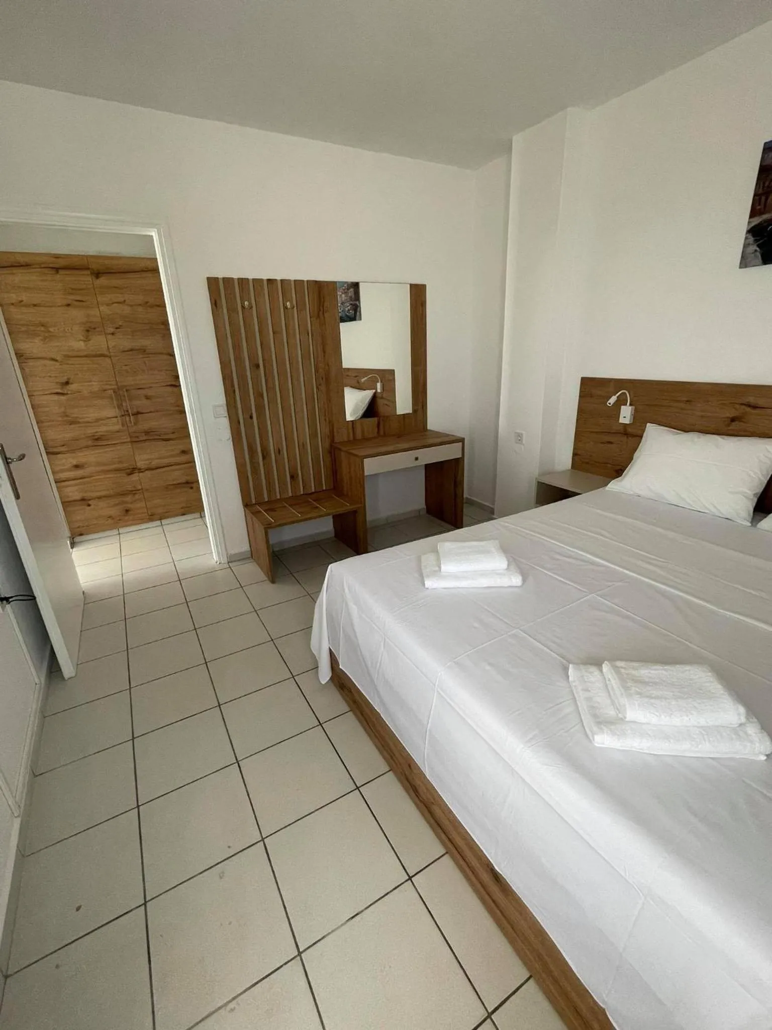 Bedroom, Bed in Coralli Beach Hotel