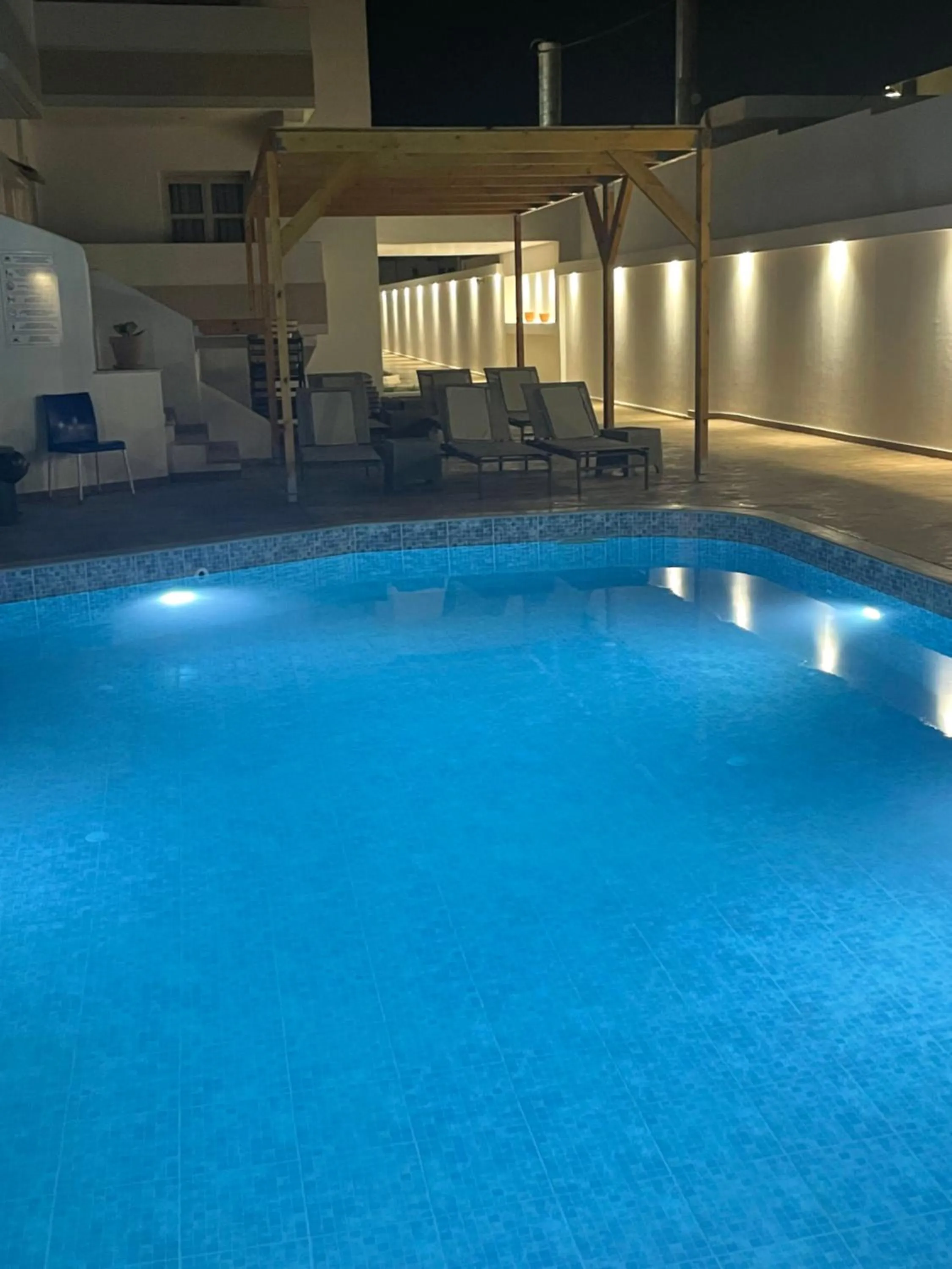 Swimming pool in Coralli Beach Hotel