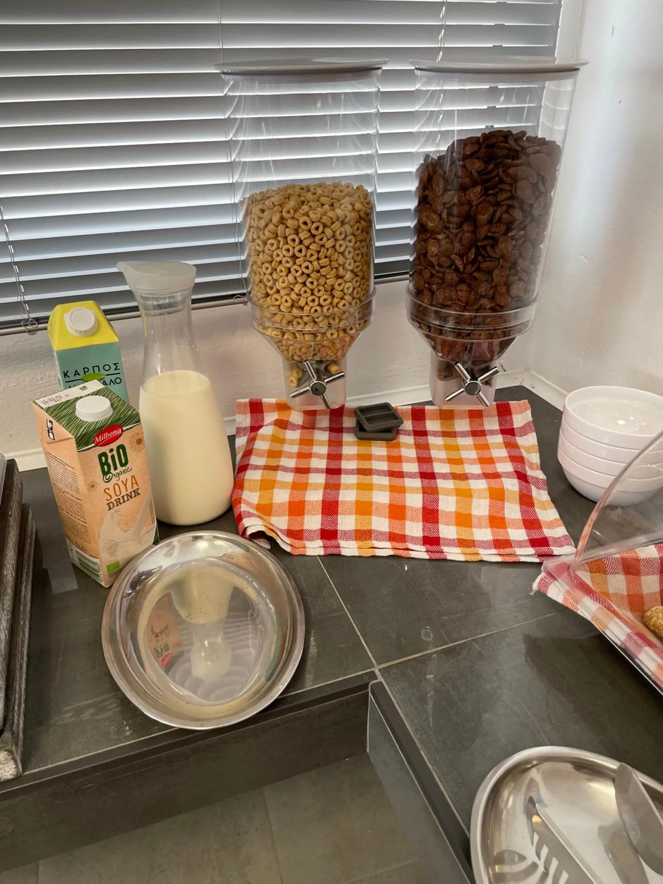 Breakfast in Coralli Beach Hotel