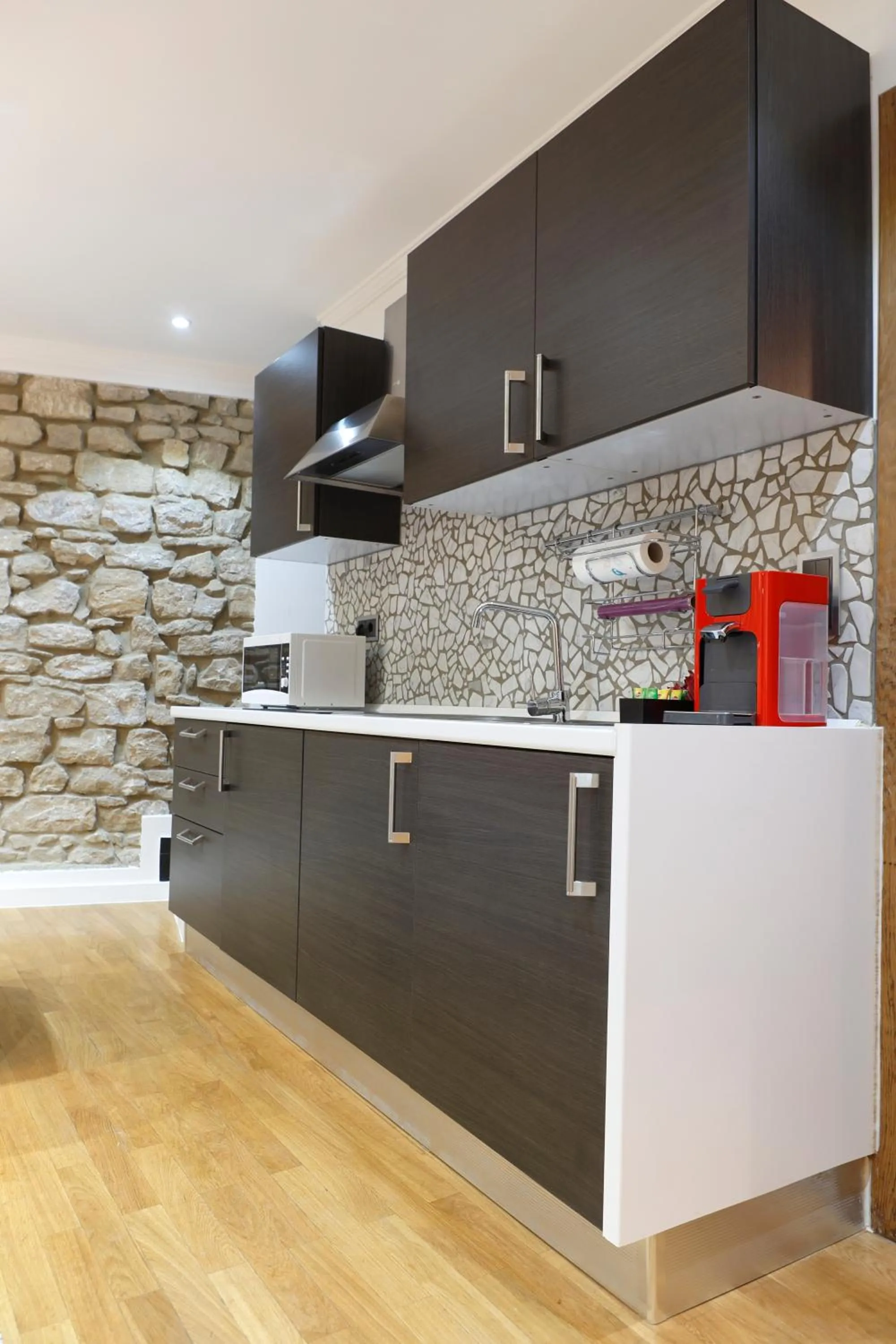Kitchen or kitchenette in The Queen Luxury Apartments - Villa Liberty