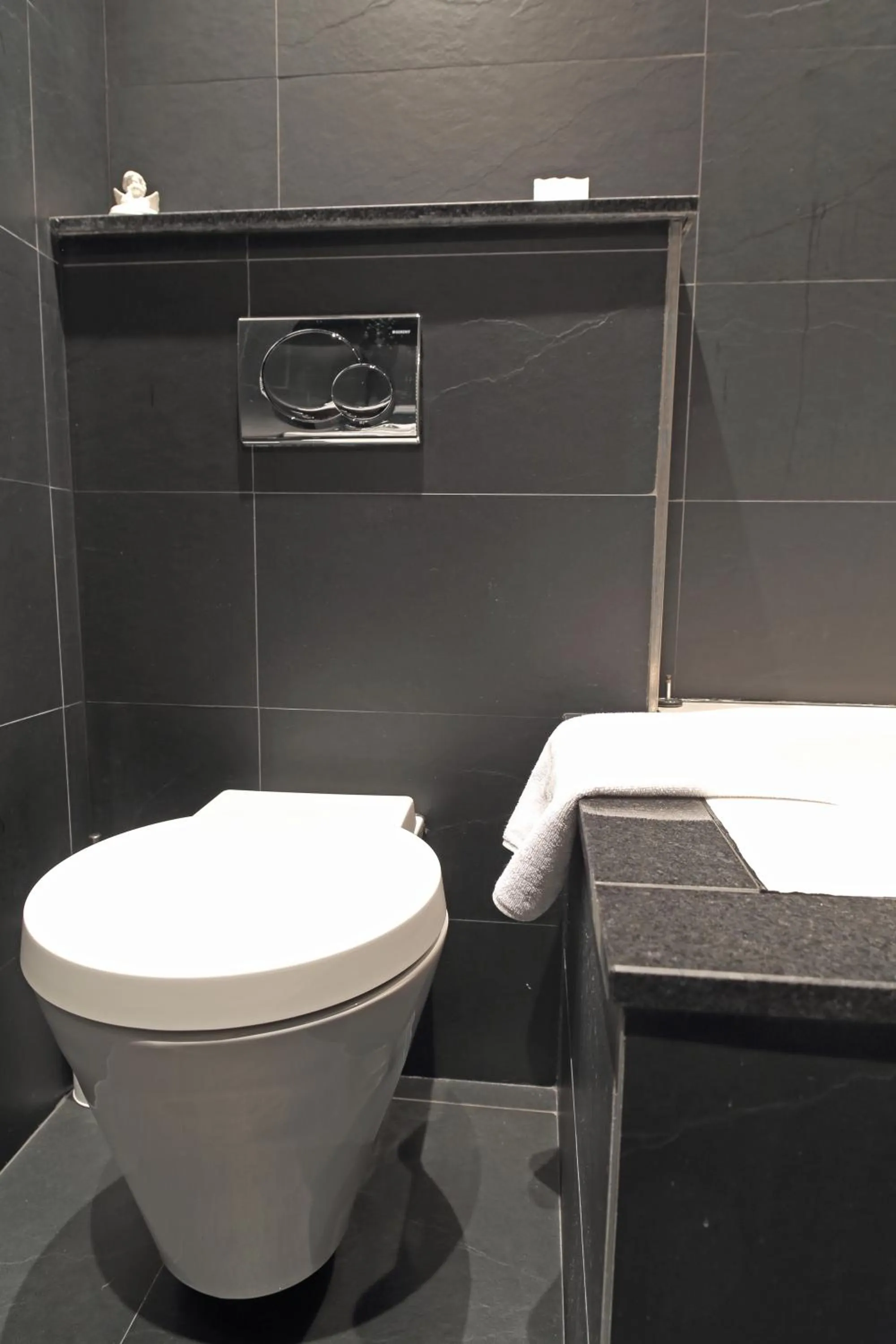 Toilet in The Queen Luxury Apartments - Villa Liberty