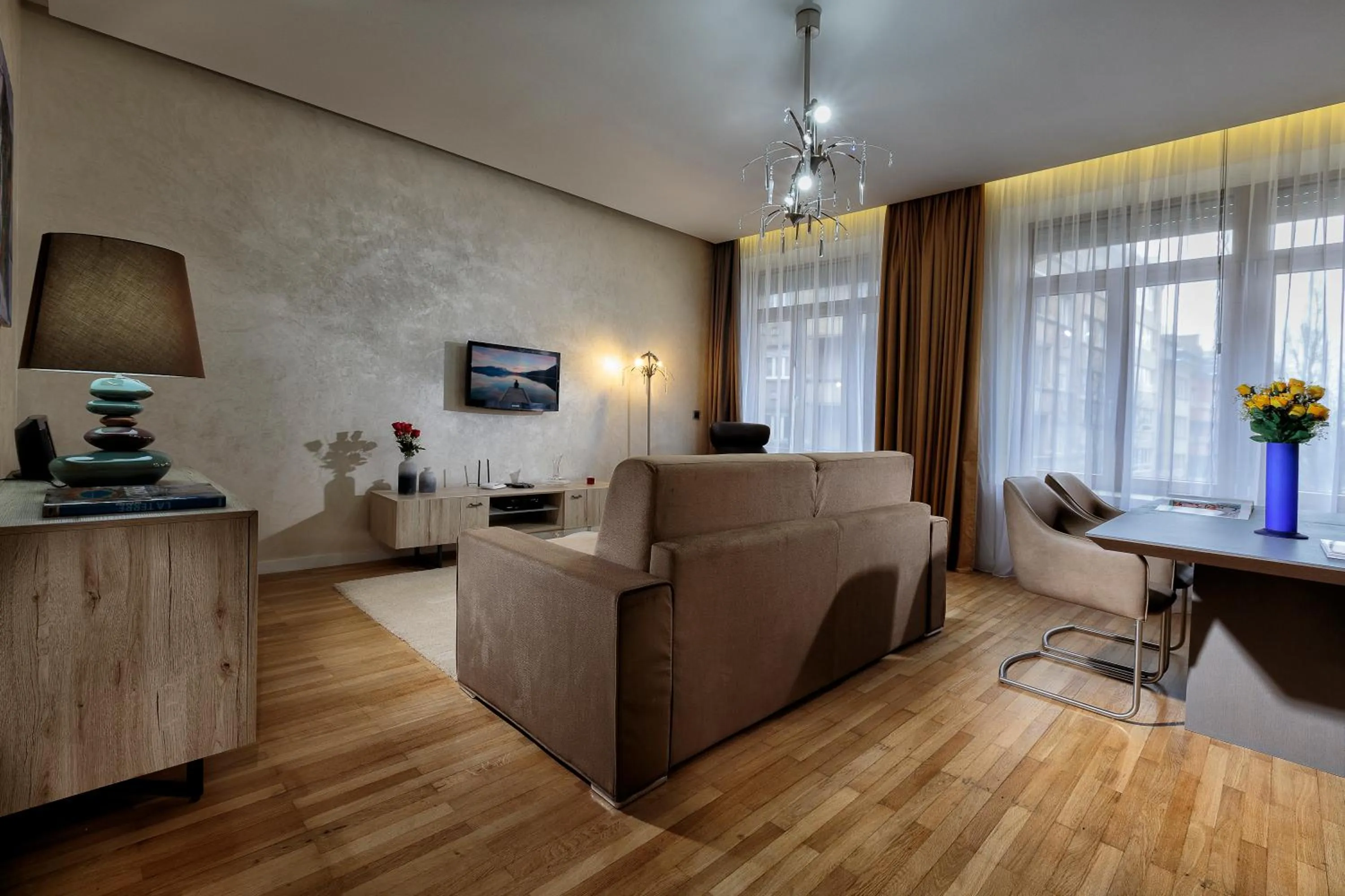 TV and multimedia in The Queen Luxury Apartments - Villa Liberty
