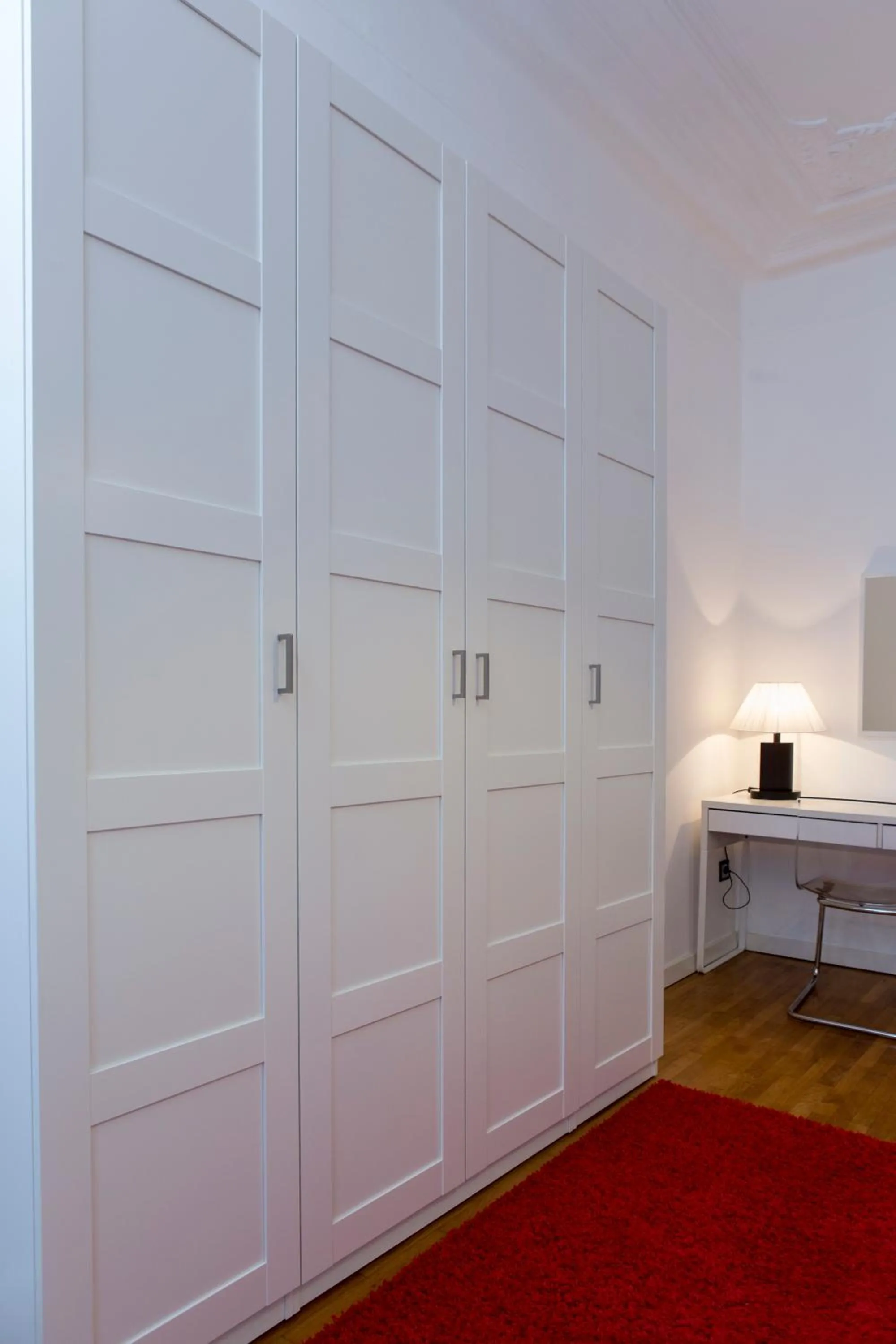 wardrobe in The Queen Luxury Apartments - Villa Liberty