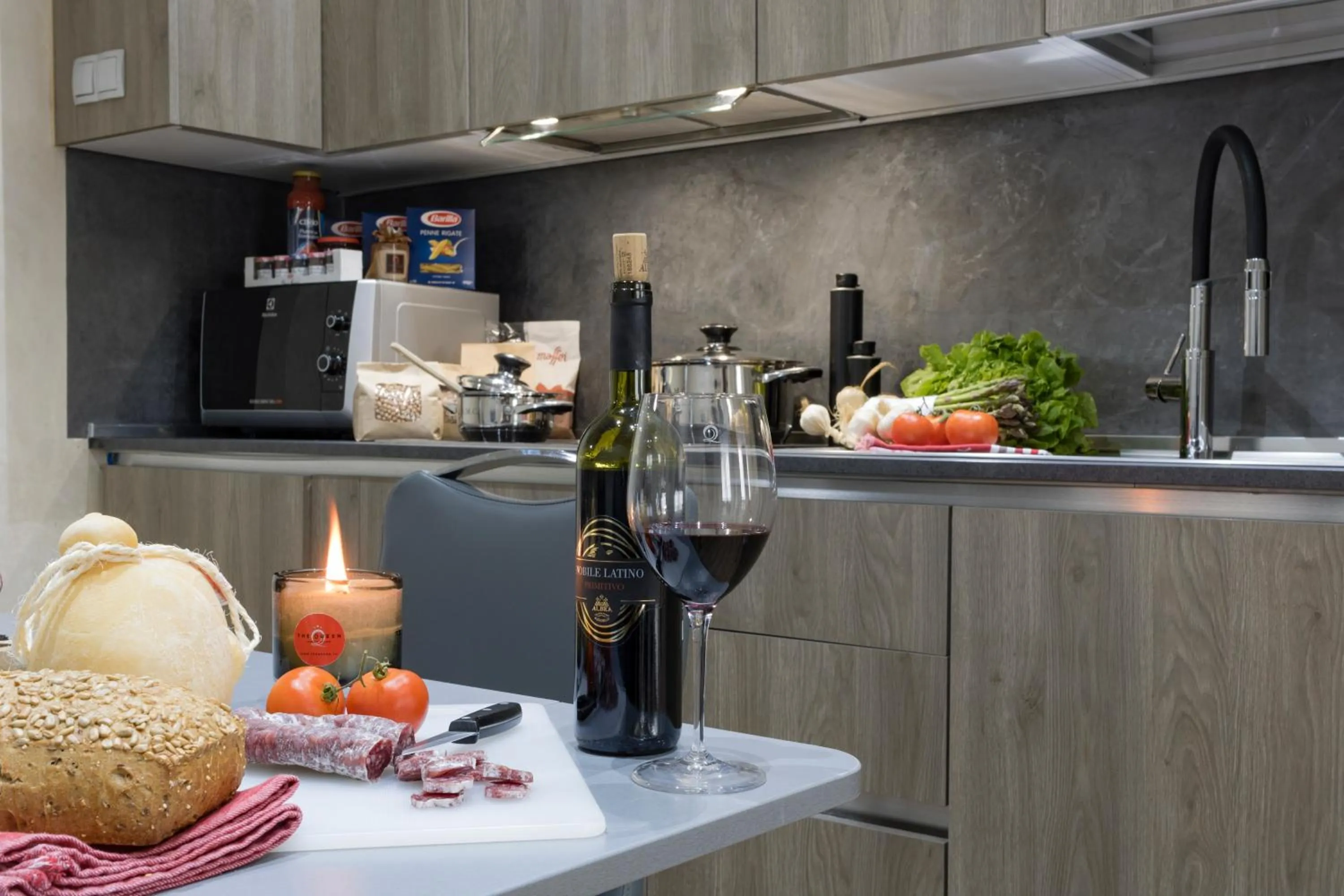 Kitchen or kitchenette in The Queen Luxury Apartments - Villa Liberty
