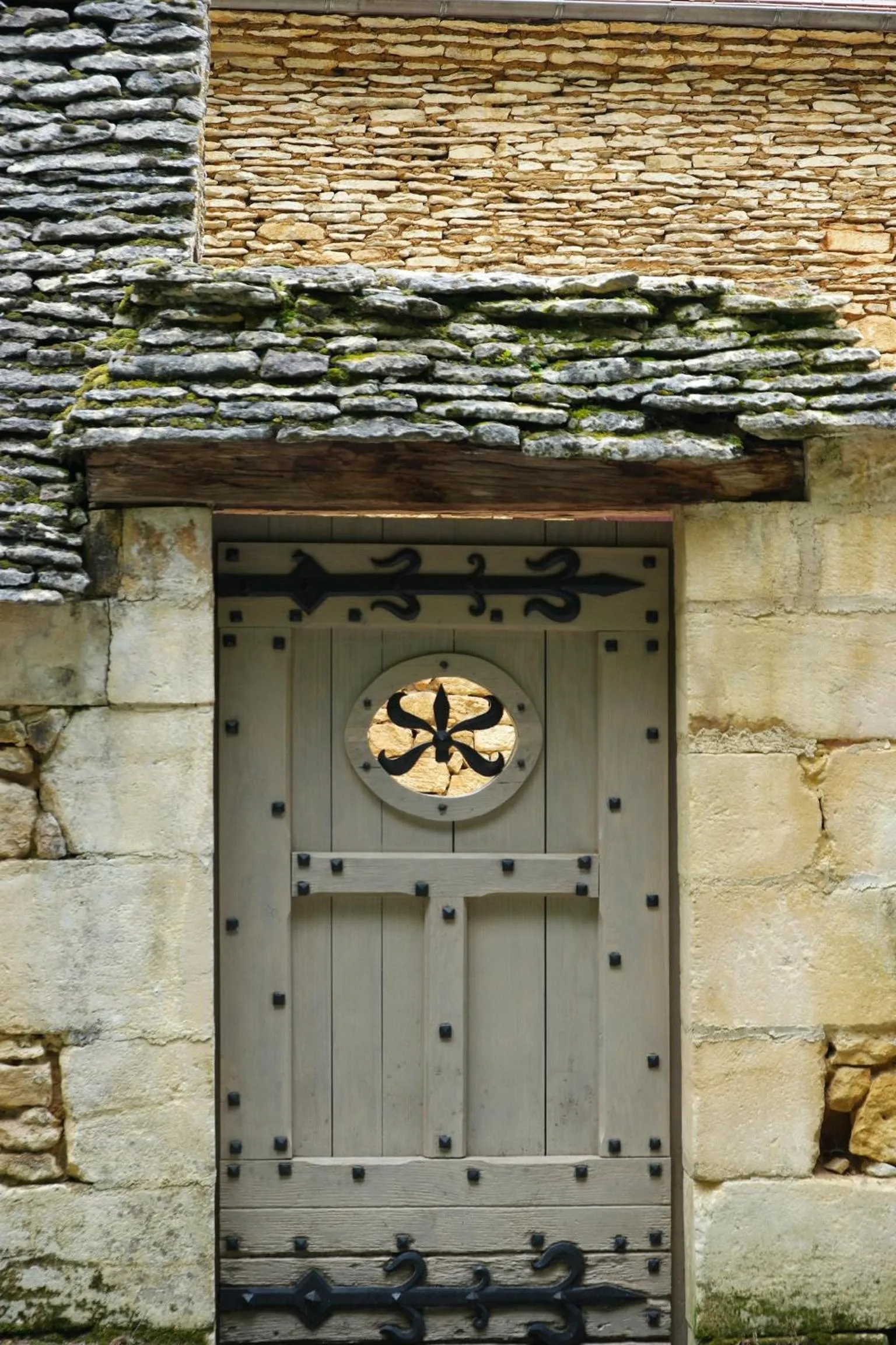 Facade/entrance in Le Clos de la Tour