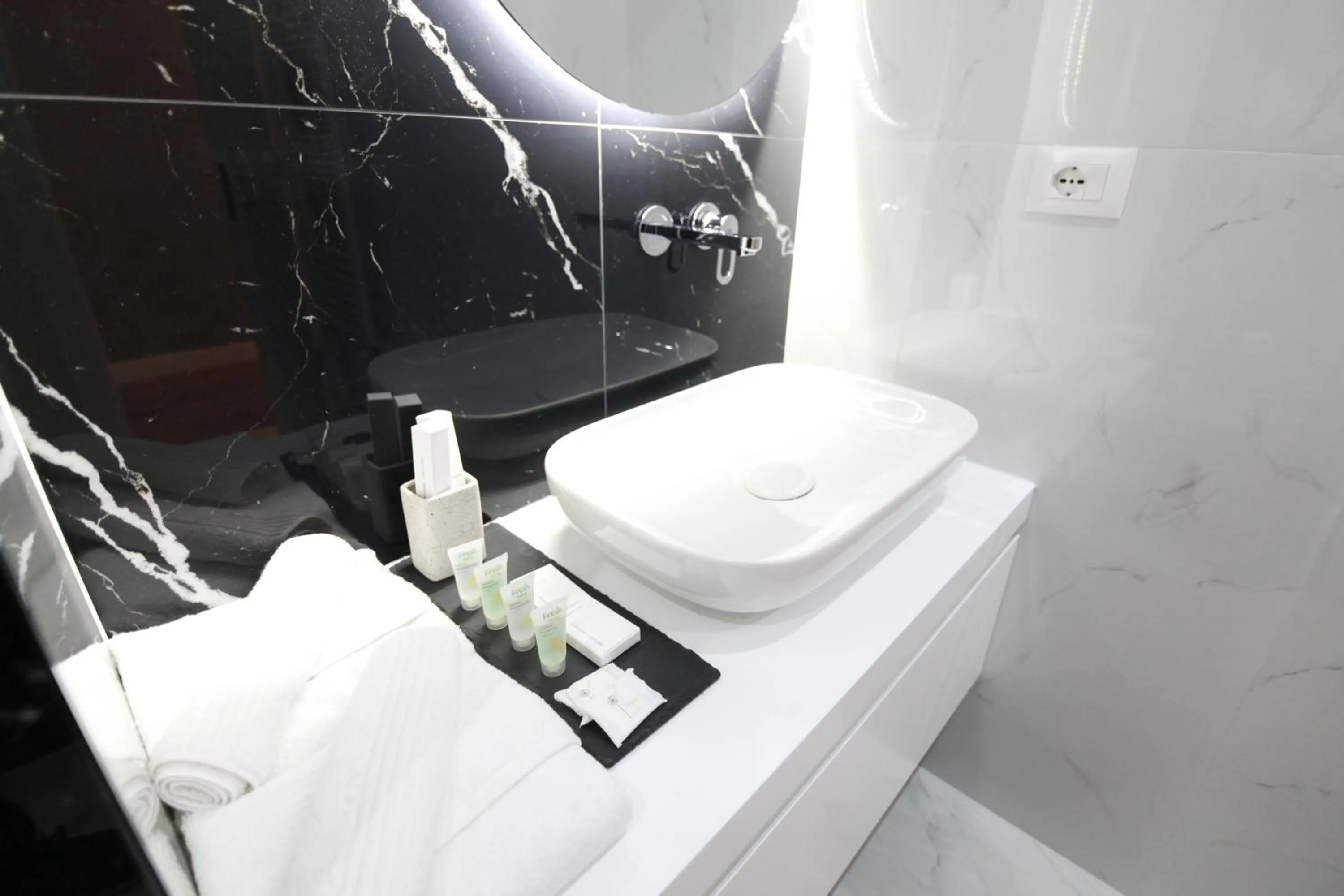 Bathroom in N Hotel BY NOSHI