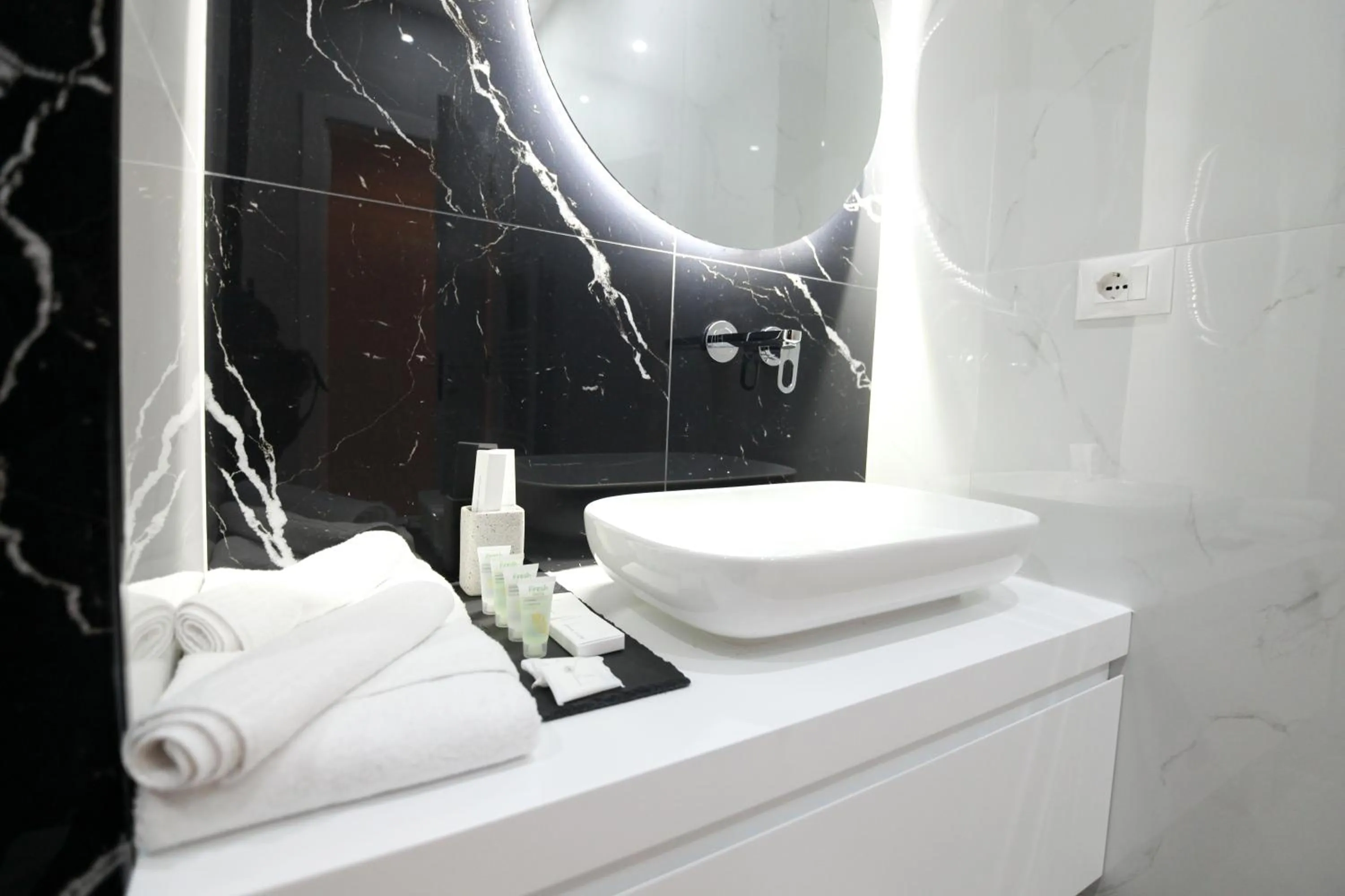 Bathroom in N Hotel BY NOSHI