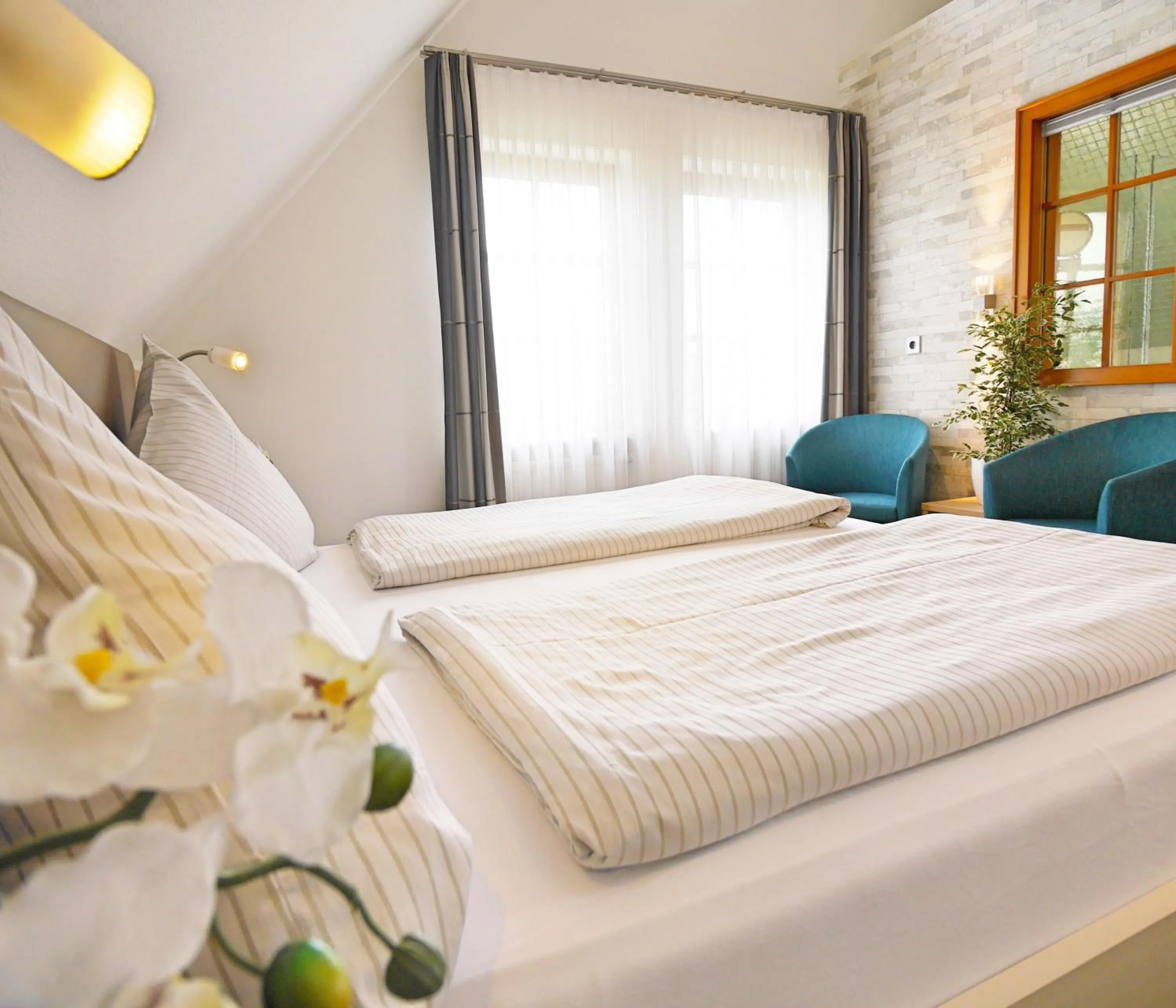 Bed in Kohlers Hotel Engel