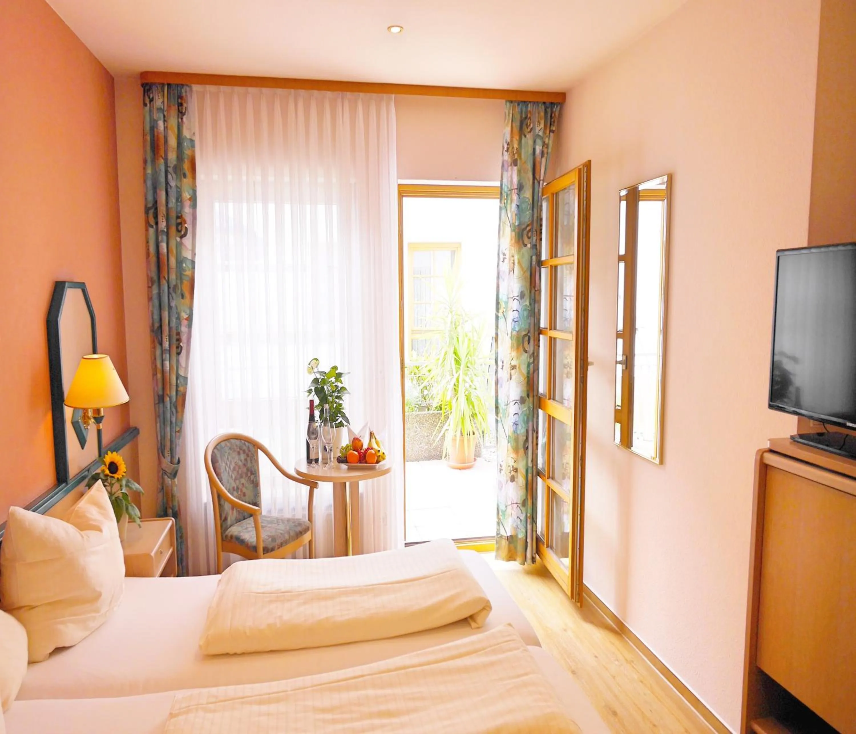 Bed in Kohlers Hotel Engel