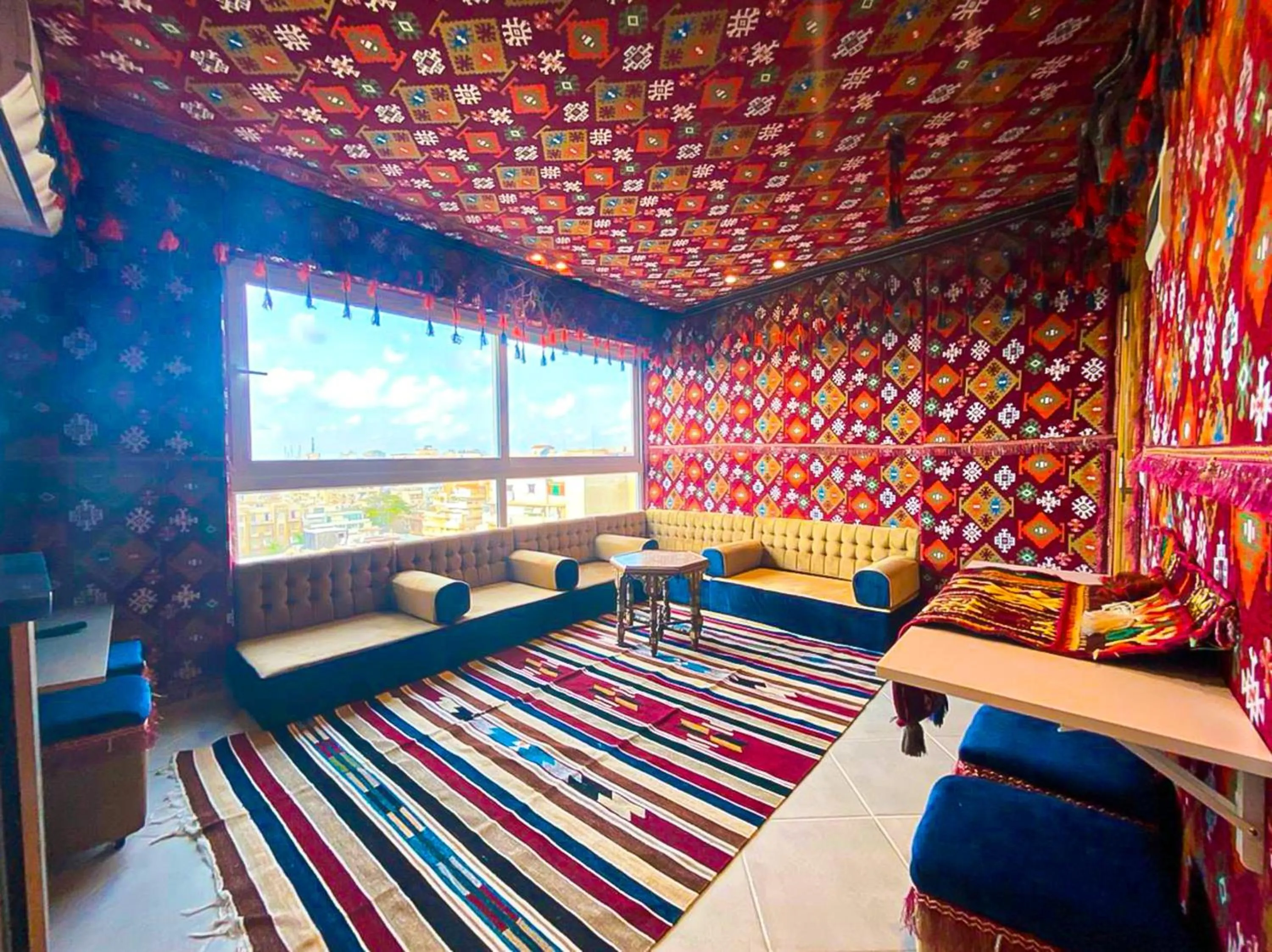 Living room, Bed in Arabian Nights in the heart of historic Alexandria