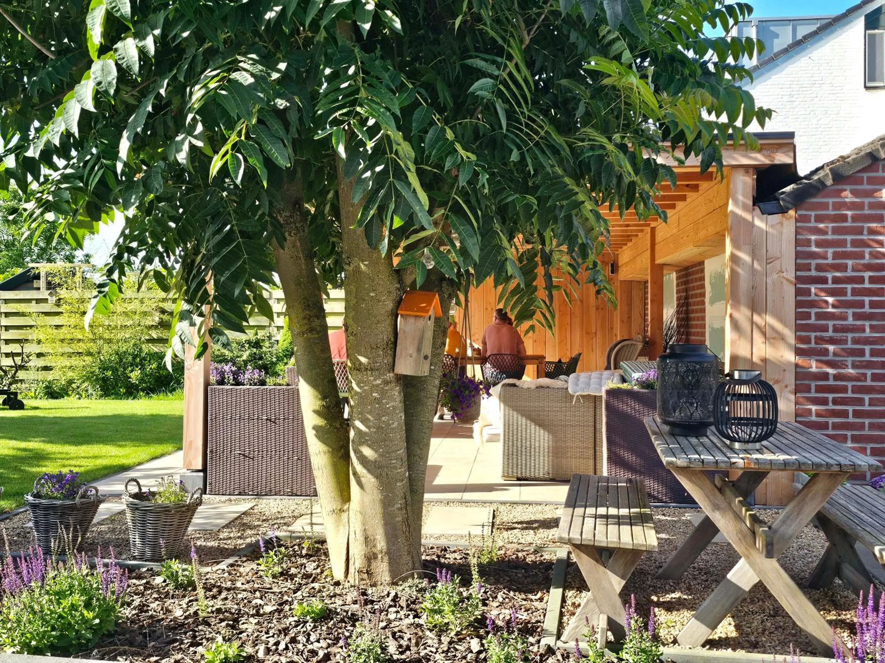 Property building in Vida Verde