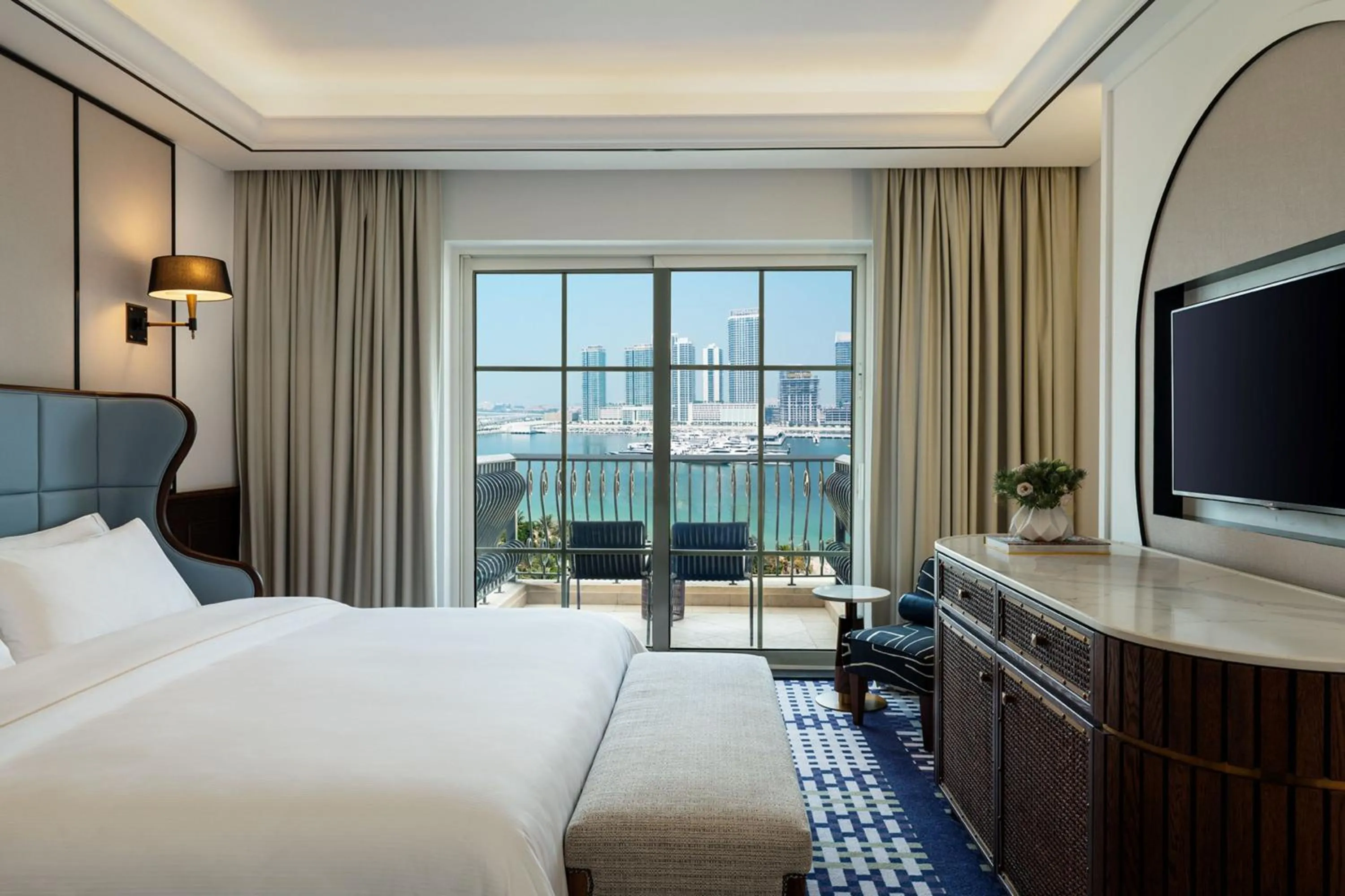 Photo of the whole room, Bed in The Westin Dubai Mina Seyahi Beach Resort and Waterpark