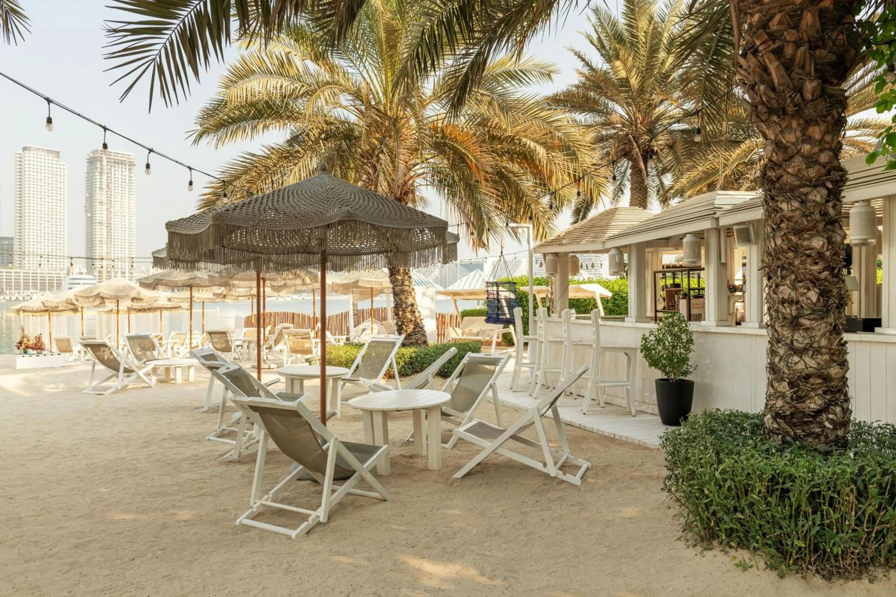 Lounge or bar in The Westin Dubai Mina Seyahi Beach Resort and Waterpark
