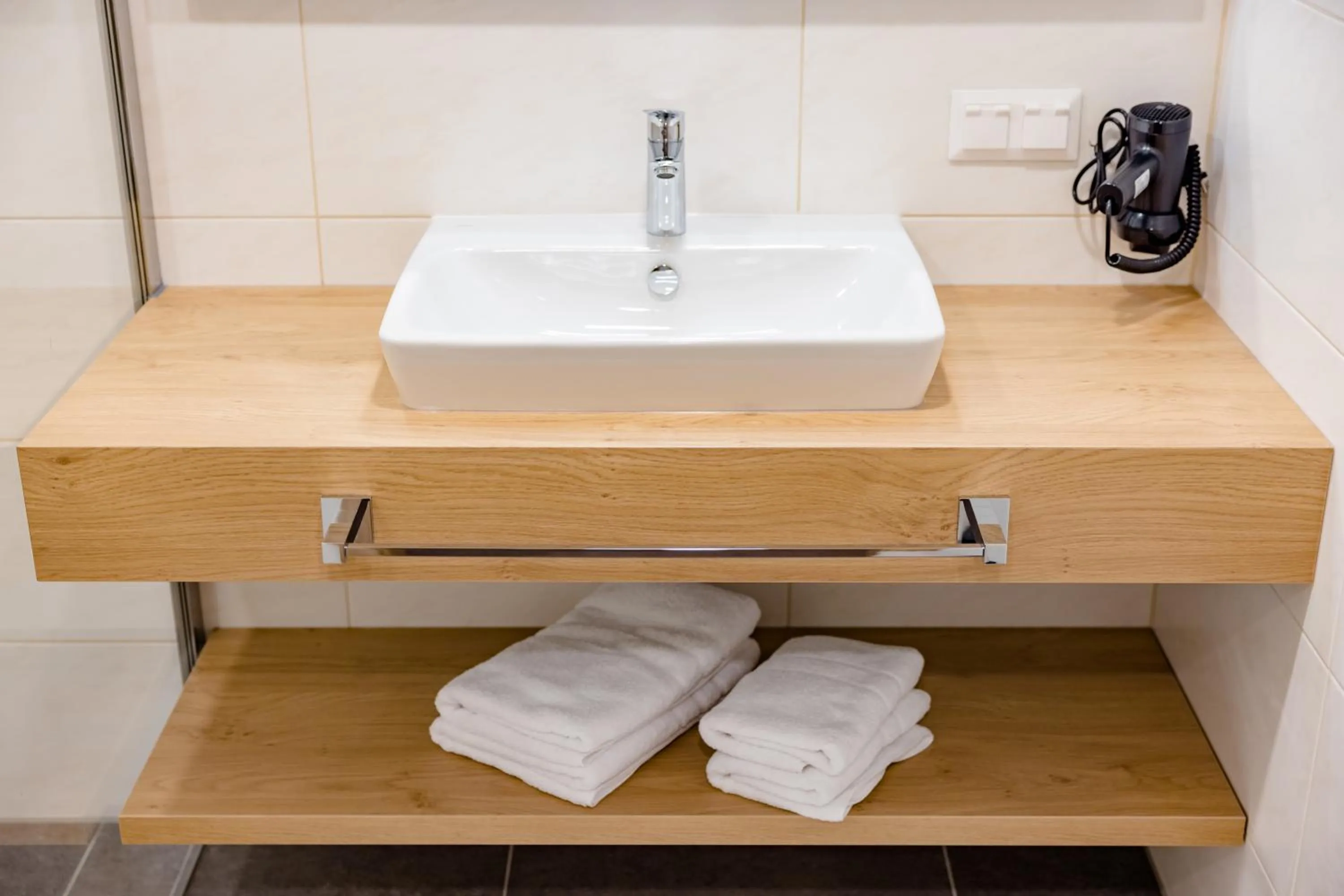 Bathroom in Gästehaus Fiedlwirt