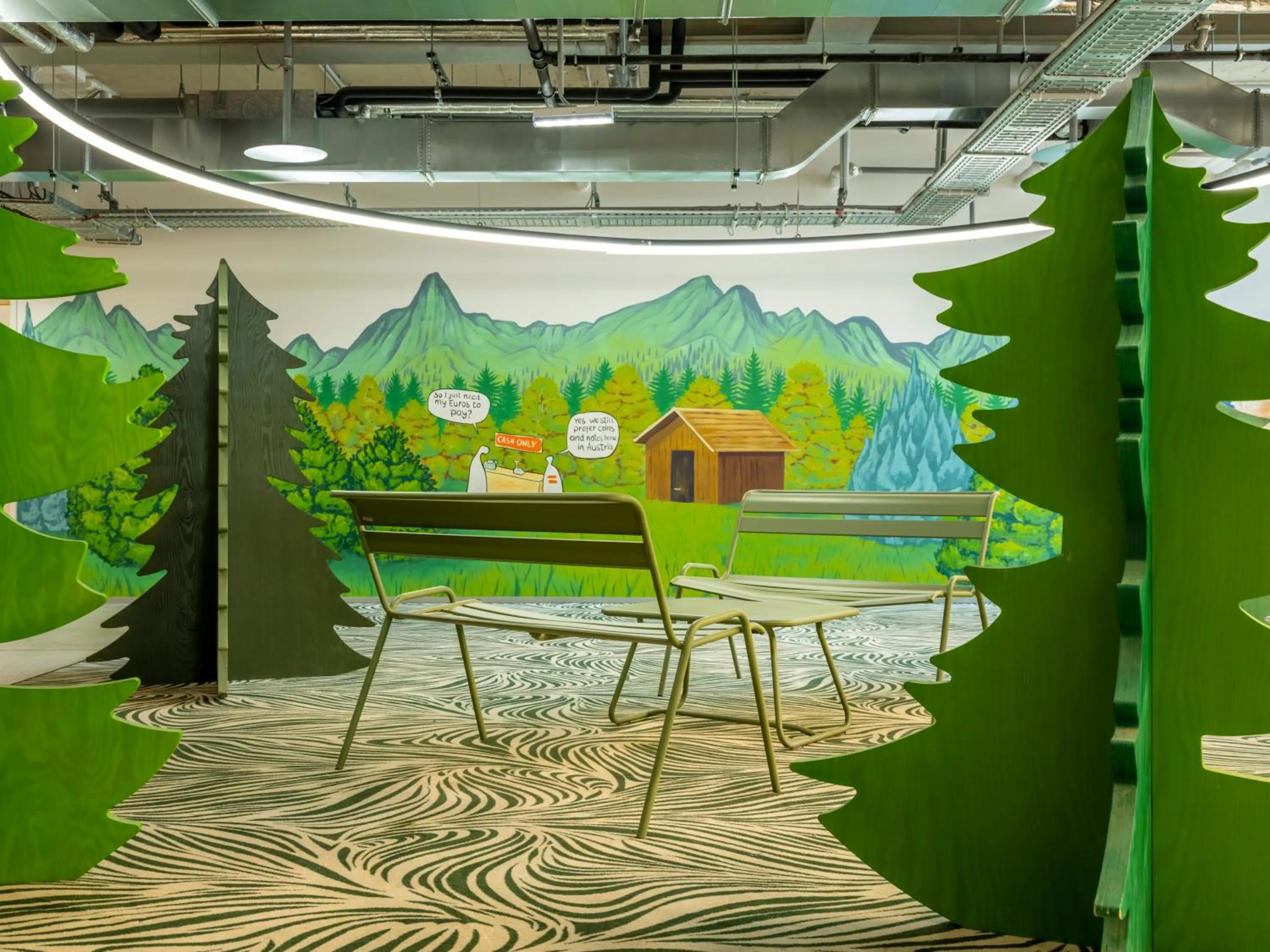 Communal lounge/ TV room in JO&JOE Vienna