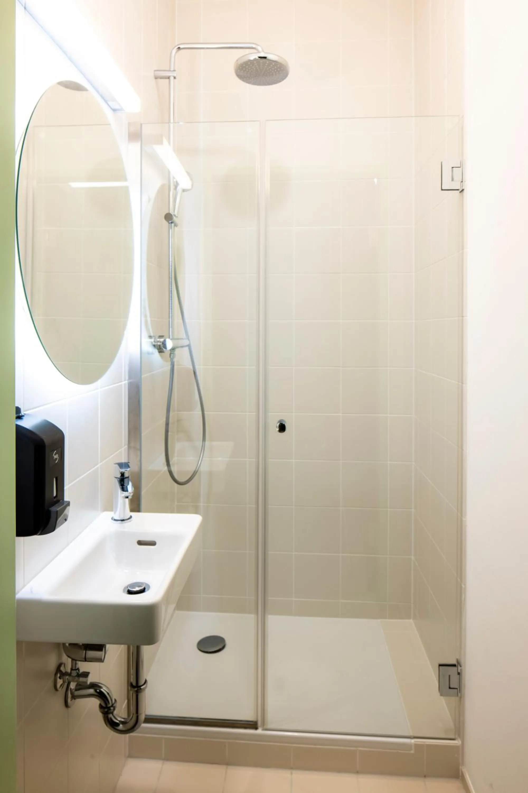 Toilet in JO&JOE Vienna