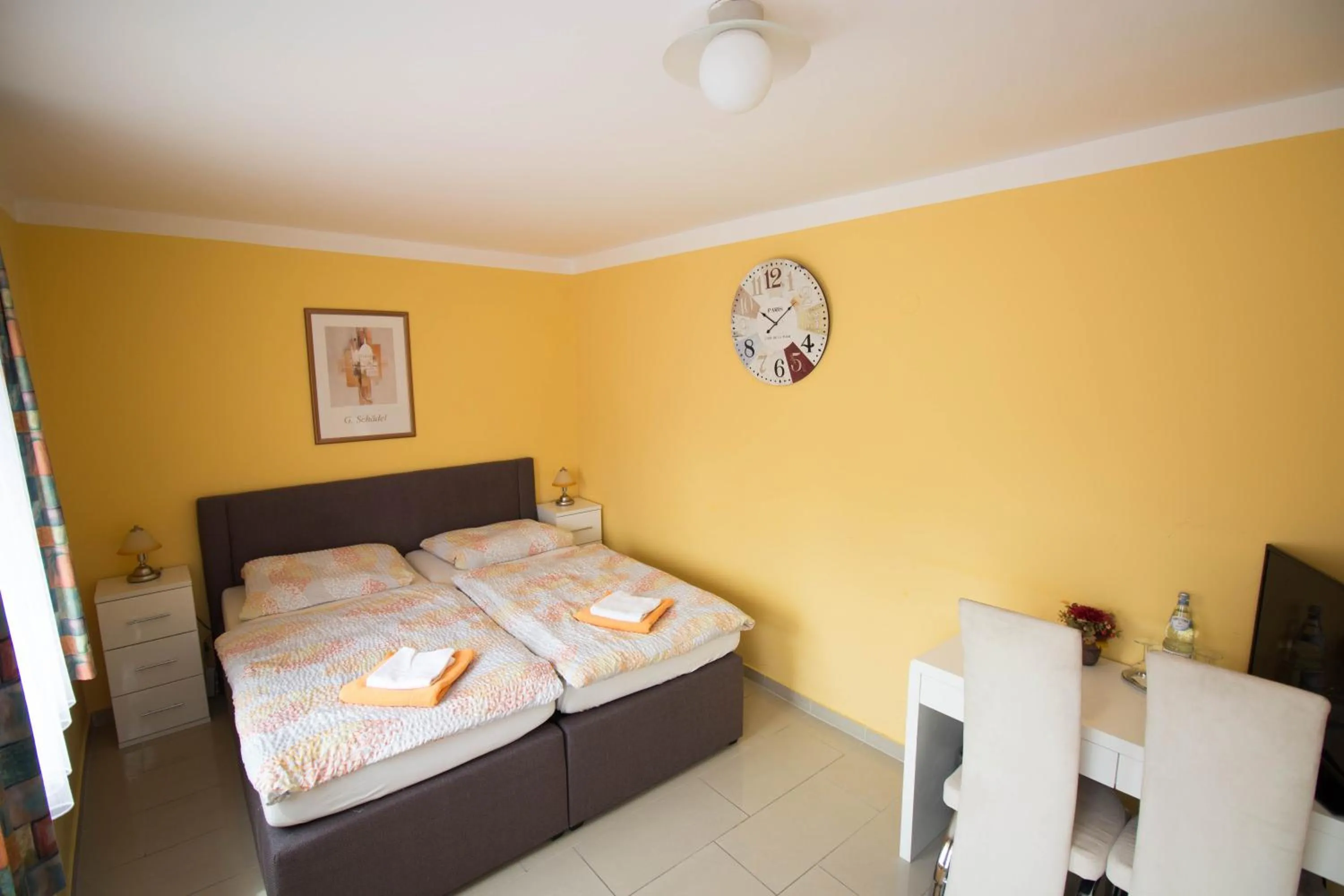 Photo of the whole room, Bed in Landhaus Havelse