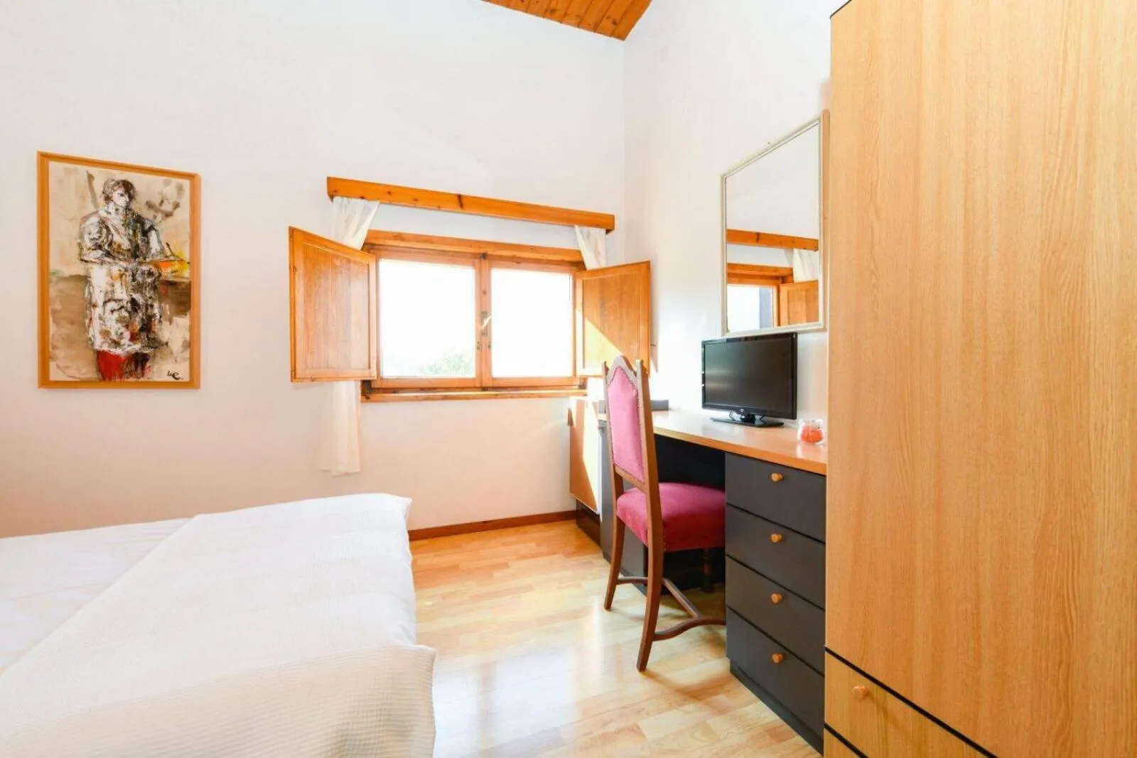 Bedroom, Bed in Hotel New Genziana