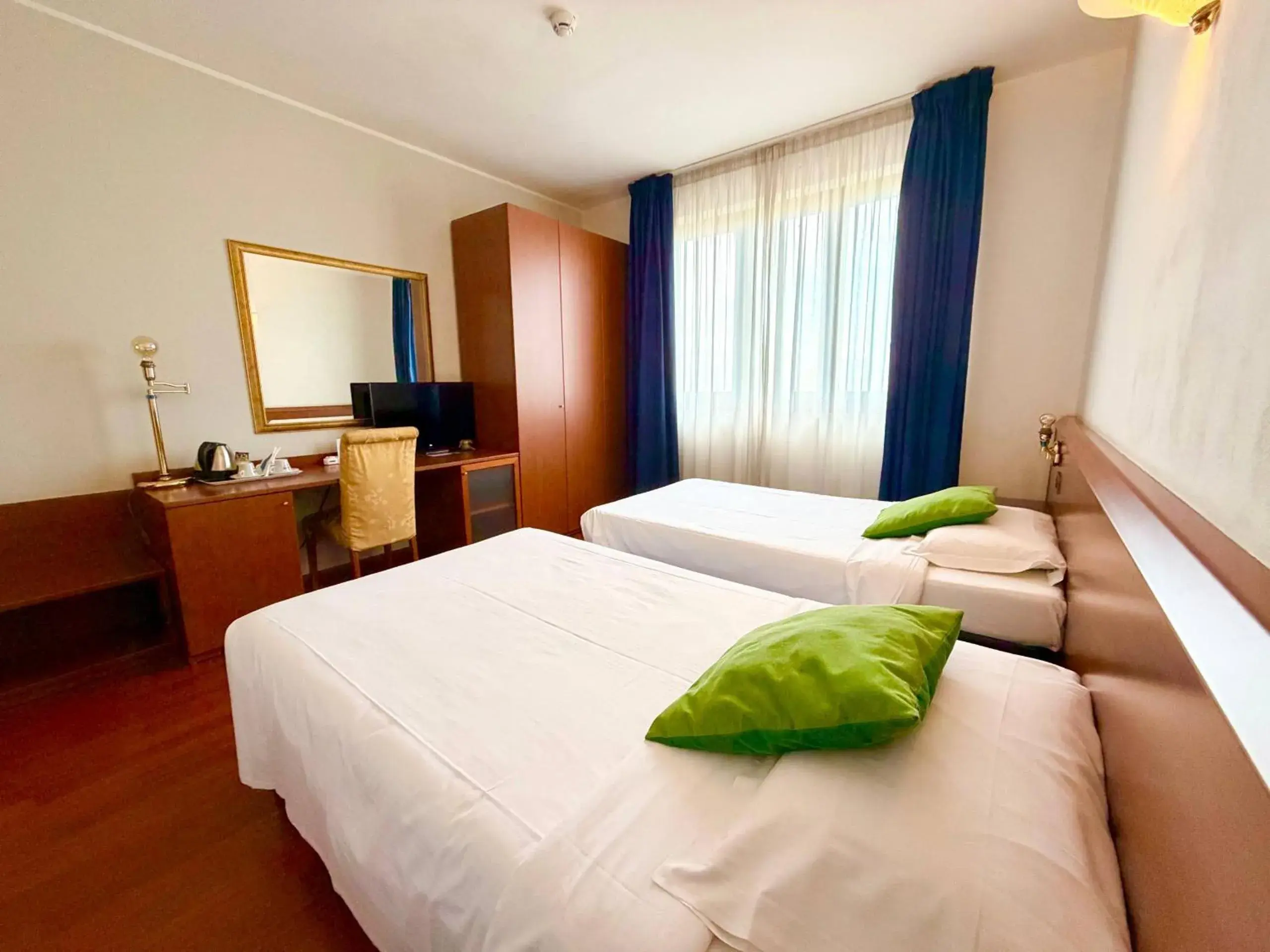 Superior Twin Room in Hotel New Genziana Superior Twin Room in Hotel New Genziana