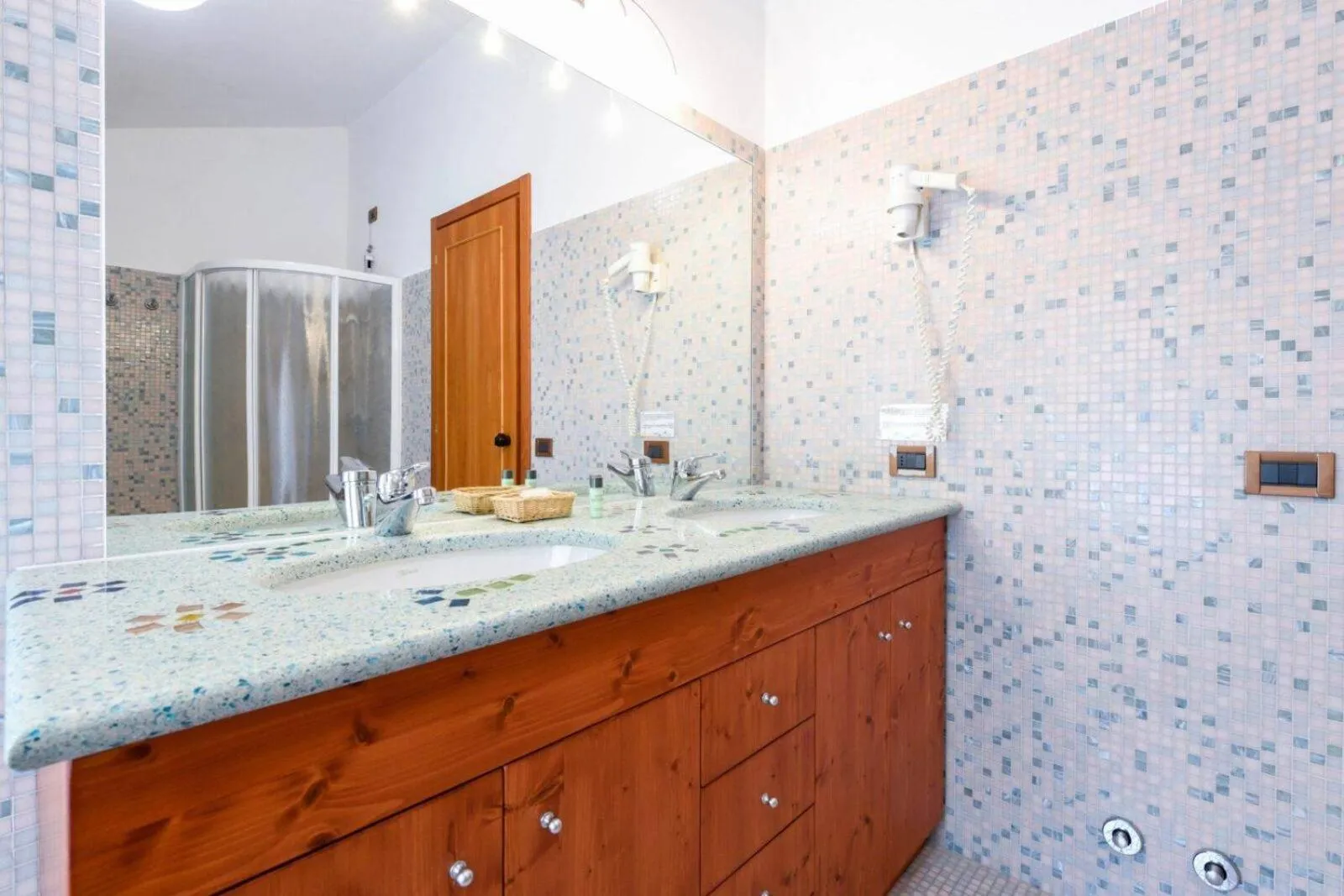 Bathroom in Hotel New Genziana