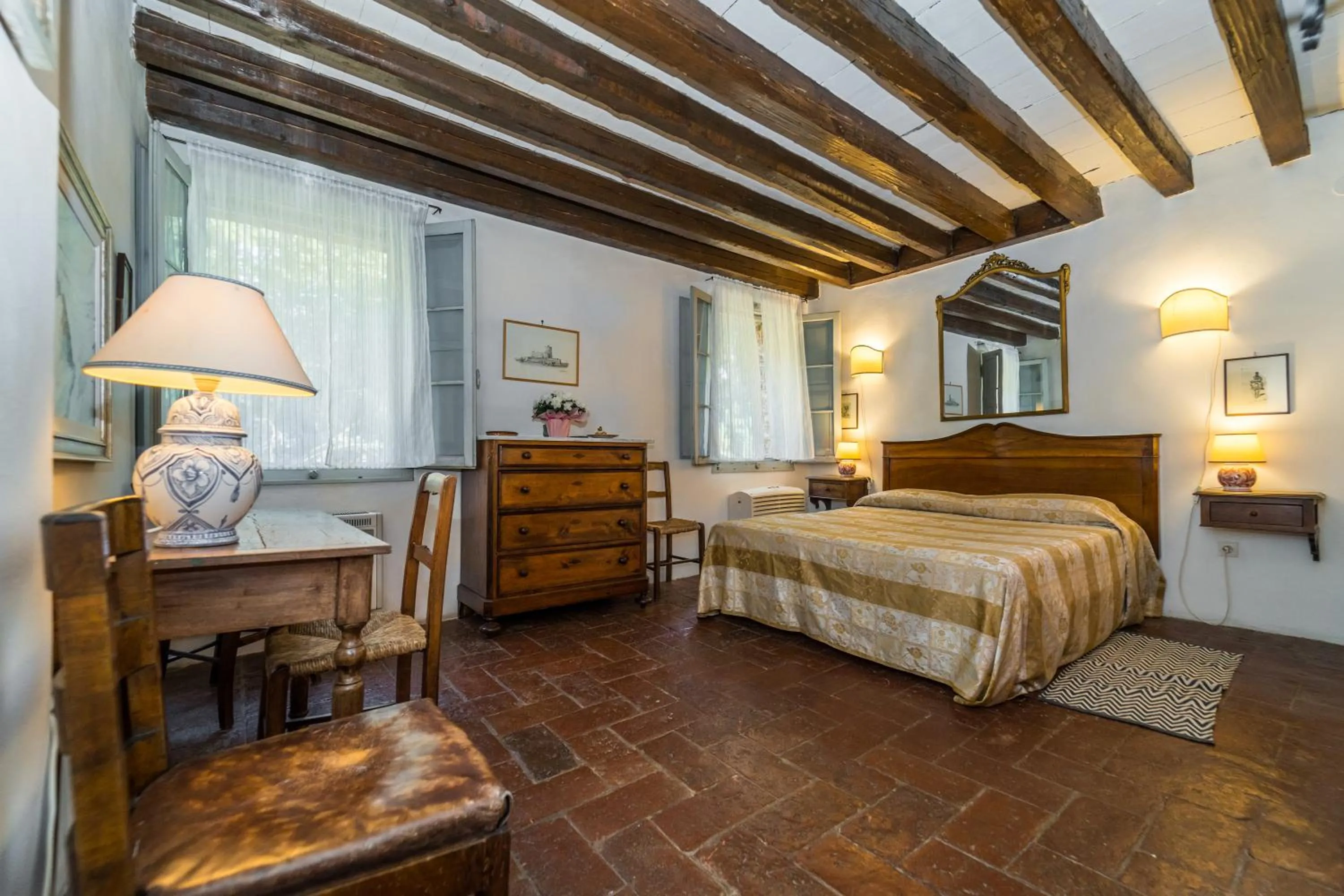 Photo of the whole room, Bed in Agriturismo Tenuta Castel Venezze