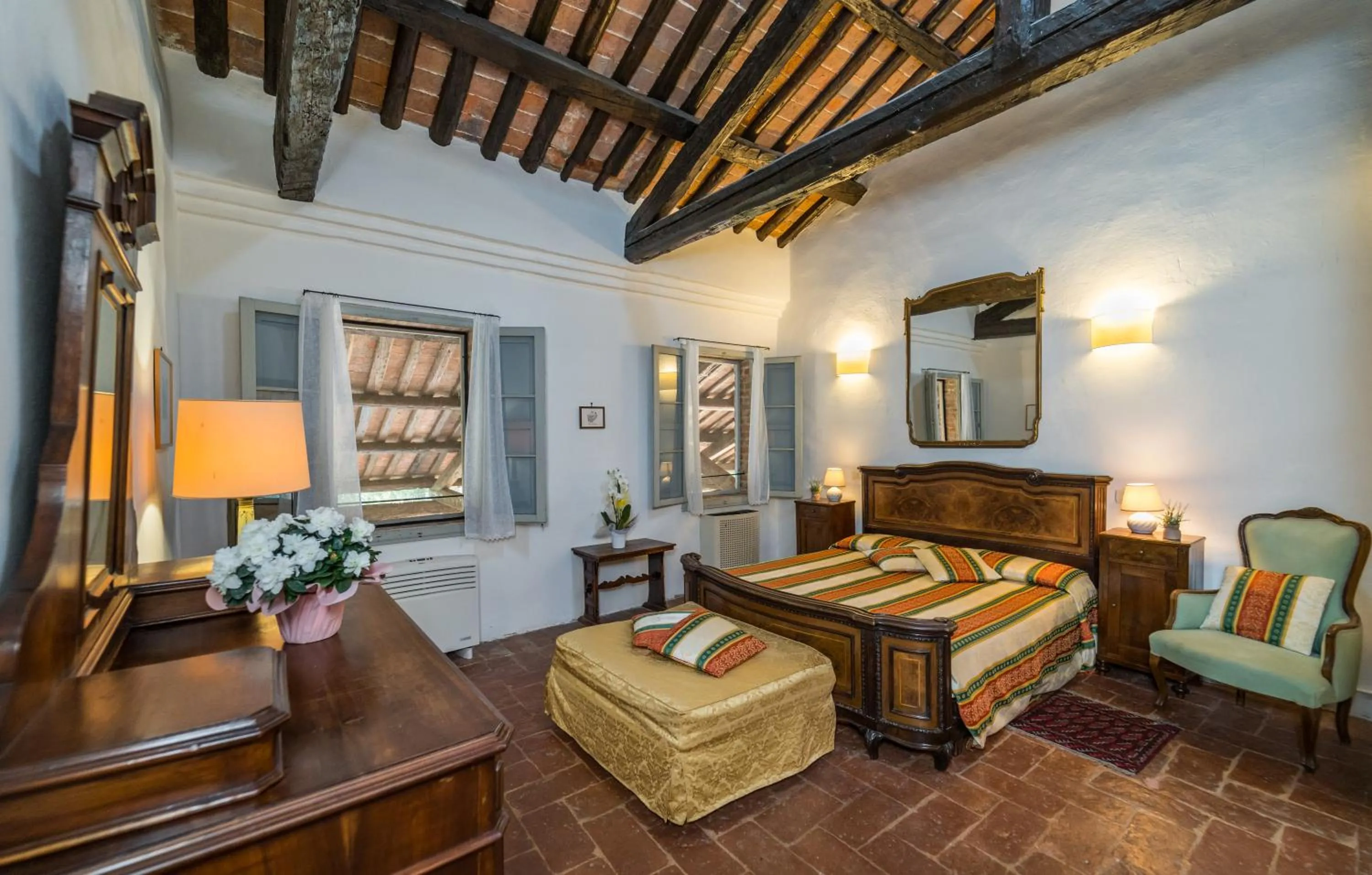 Photo of the whole room, Bed in Agriturismo Tenuta Castel Venezze