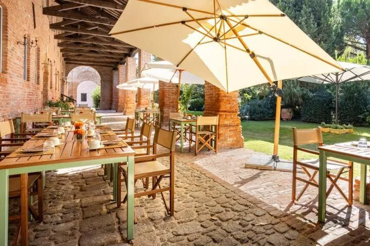Restaurant/places to eat in Agriturismo Tenuta Castel Venezze